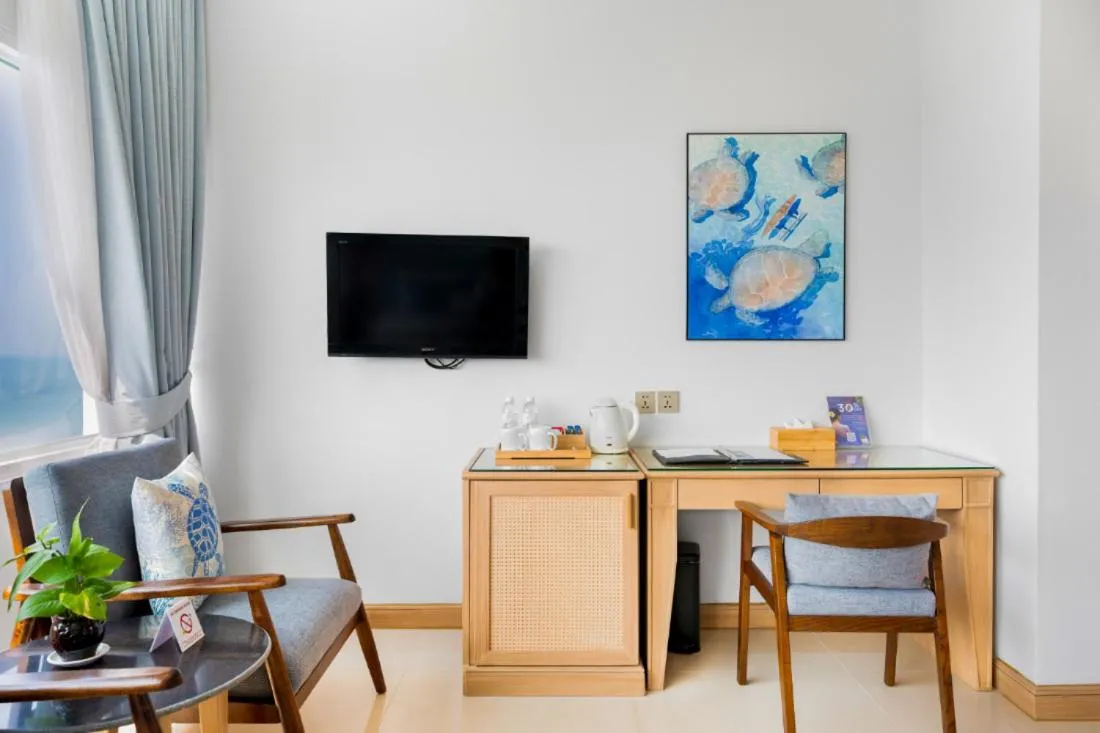 Independence Hotel Resort & Spa