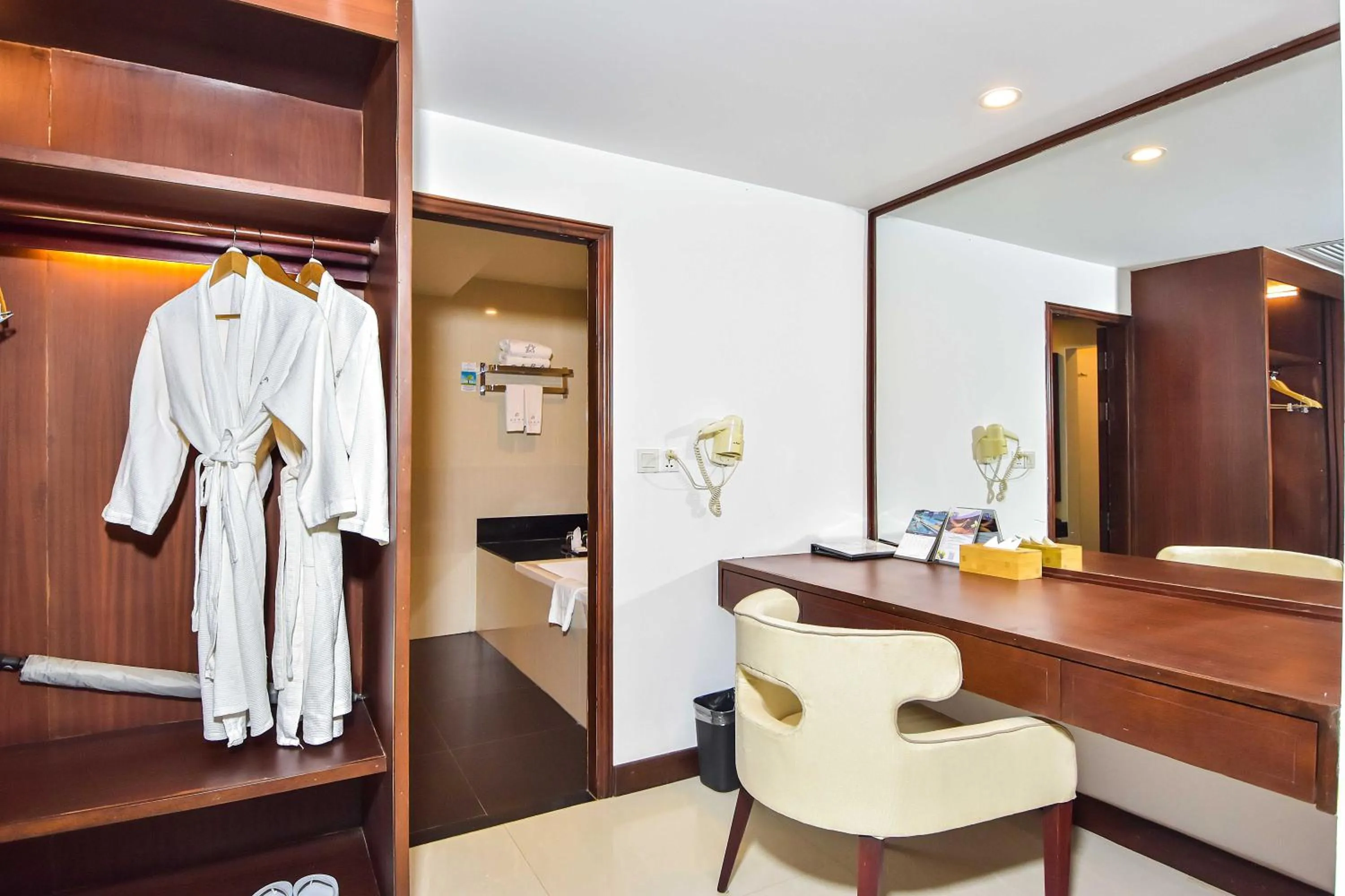 Bathroom in Independence Hotel Resort & Spa