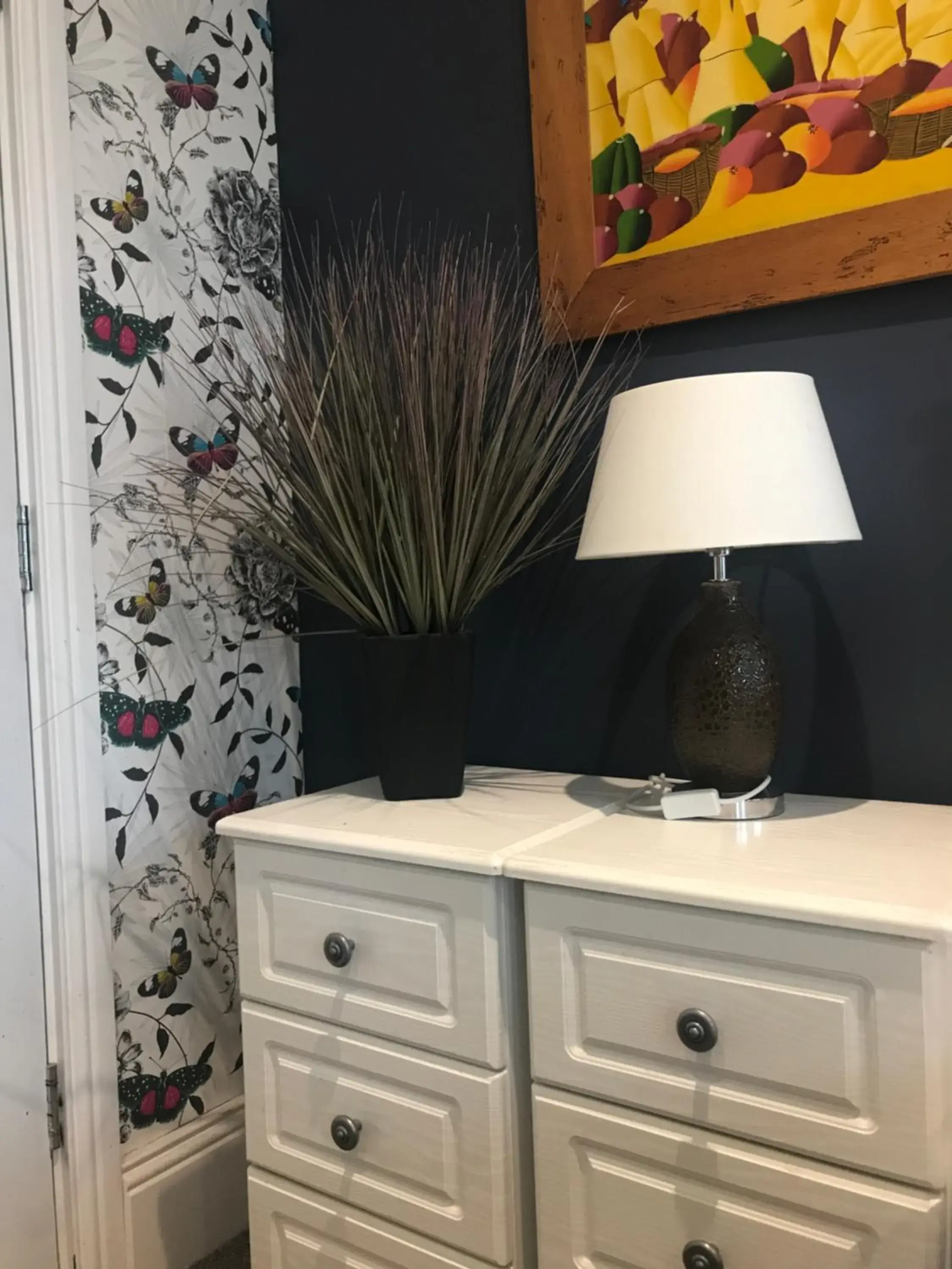 Triple Room with Shared Bathroom in Acacia Villas Guest House Triple Room with Shared Bathroom in Acacia Villas Guest House