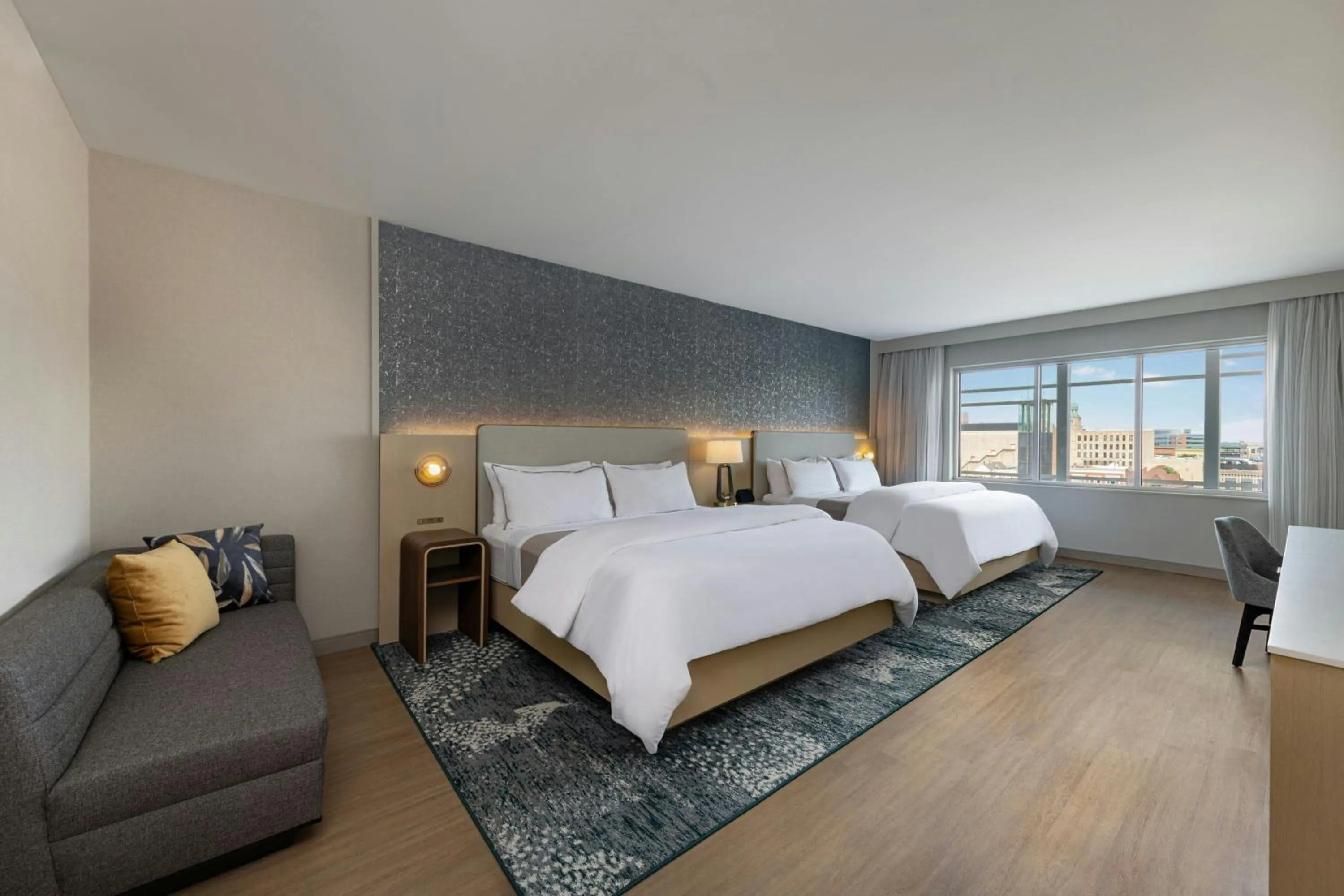 Photo of the whole room, Bed in The Westin Buffalo