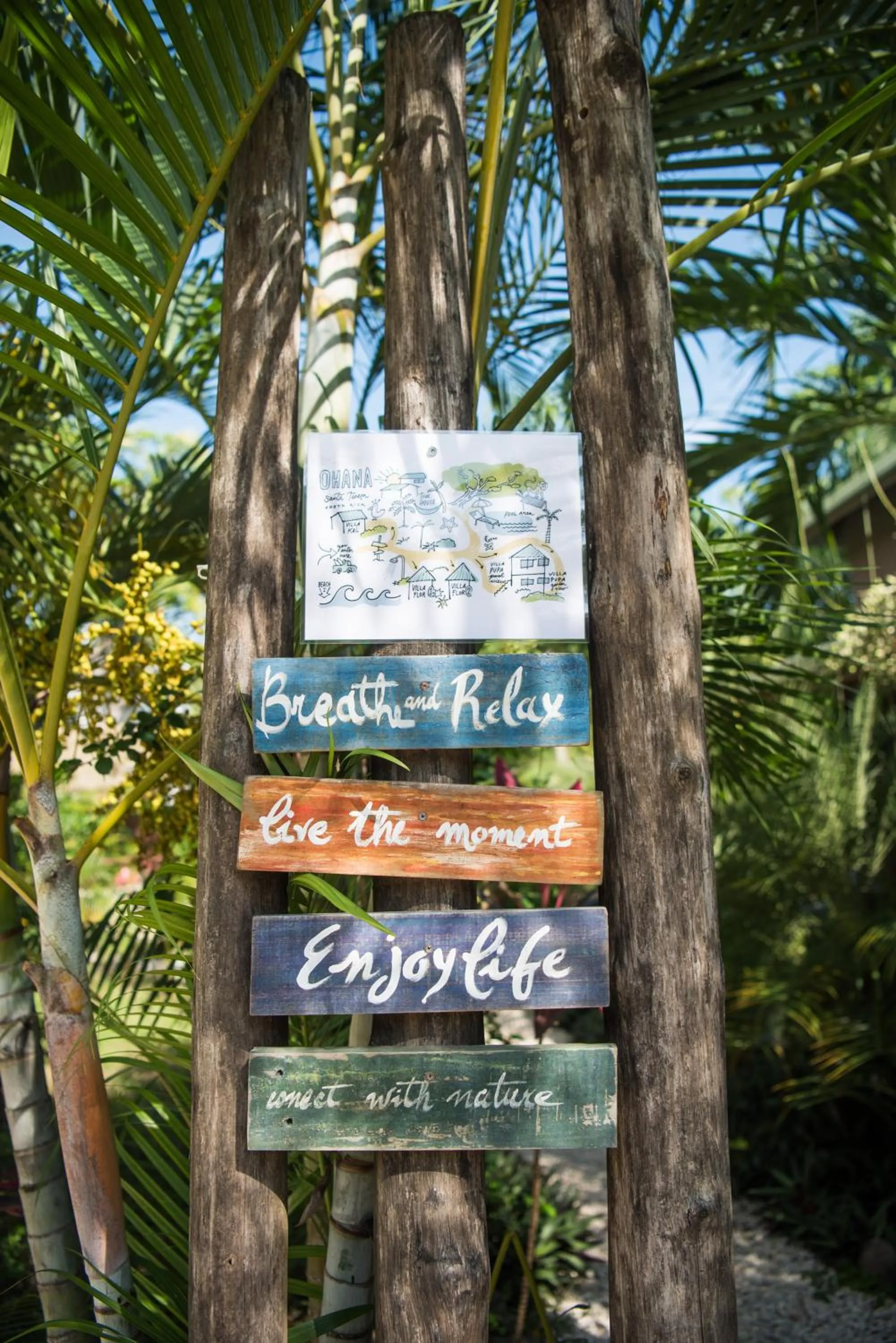 Property building in Ohana Villas