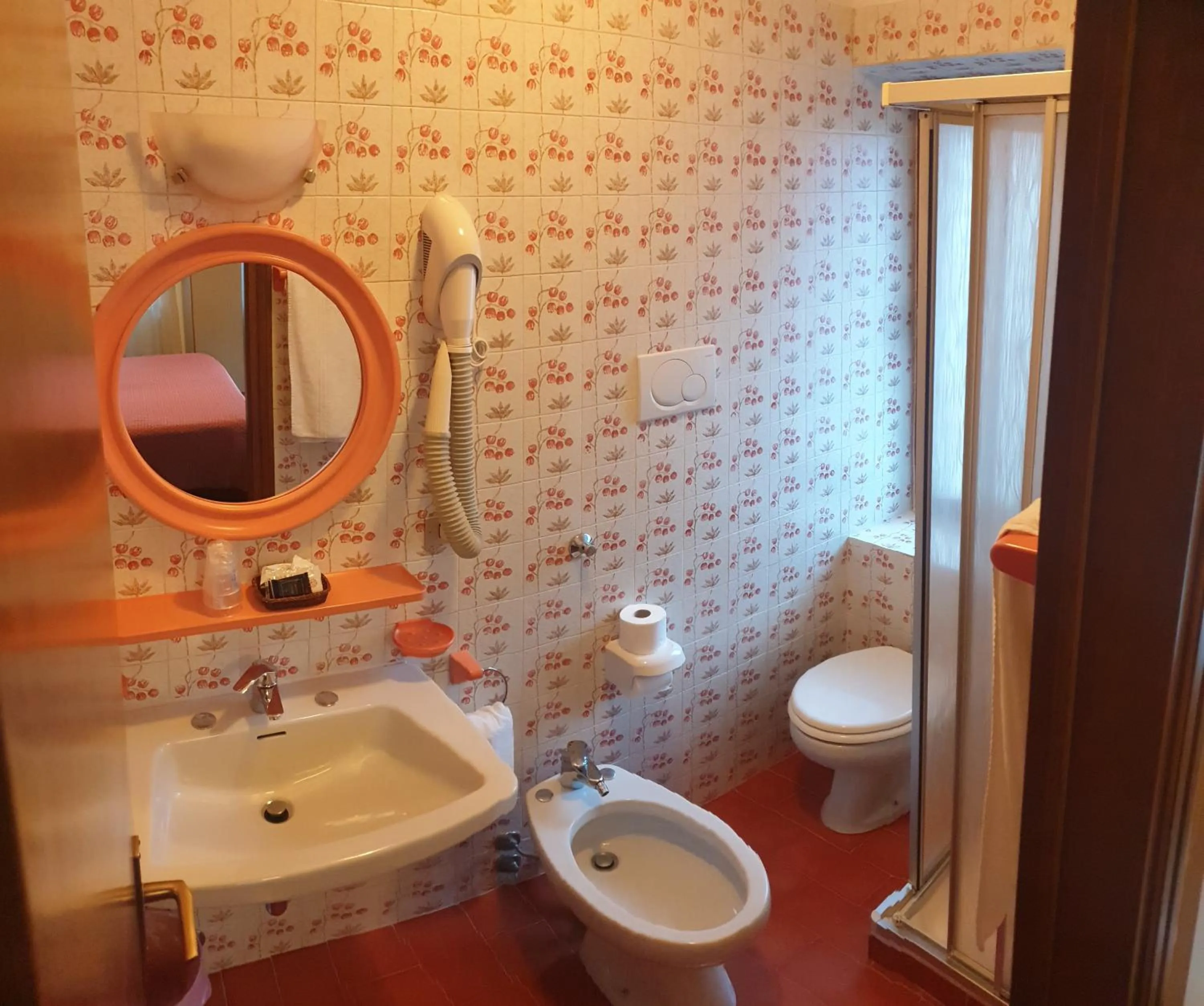 Bathroom in Hotel Adriana