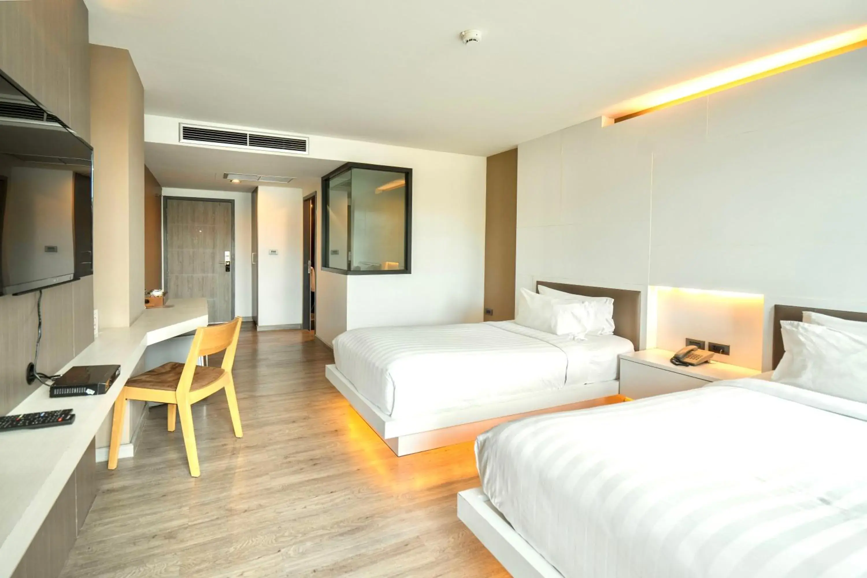 Signature Twin Pool View in The Zense Boutique Hotel Signature Twin Pool View in The Zense Boutique Hotel