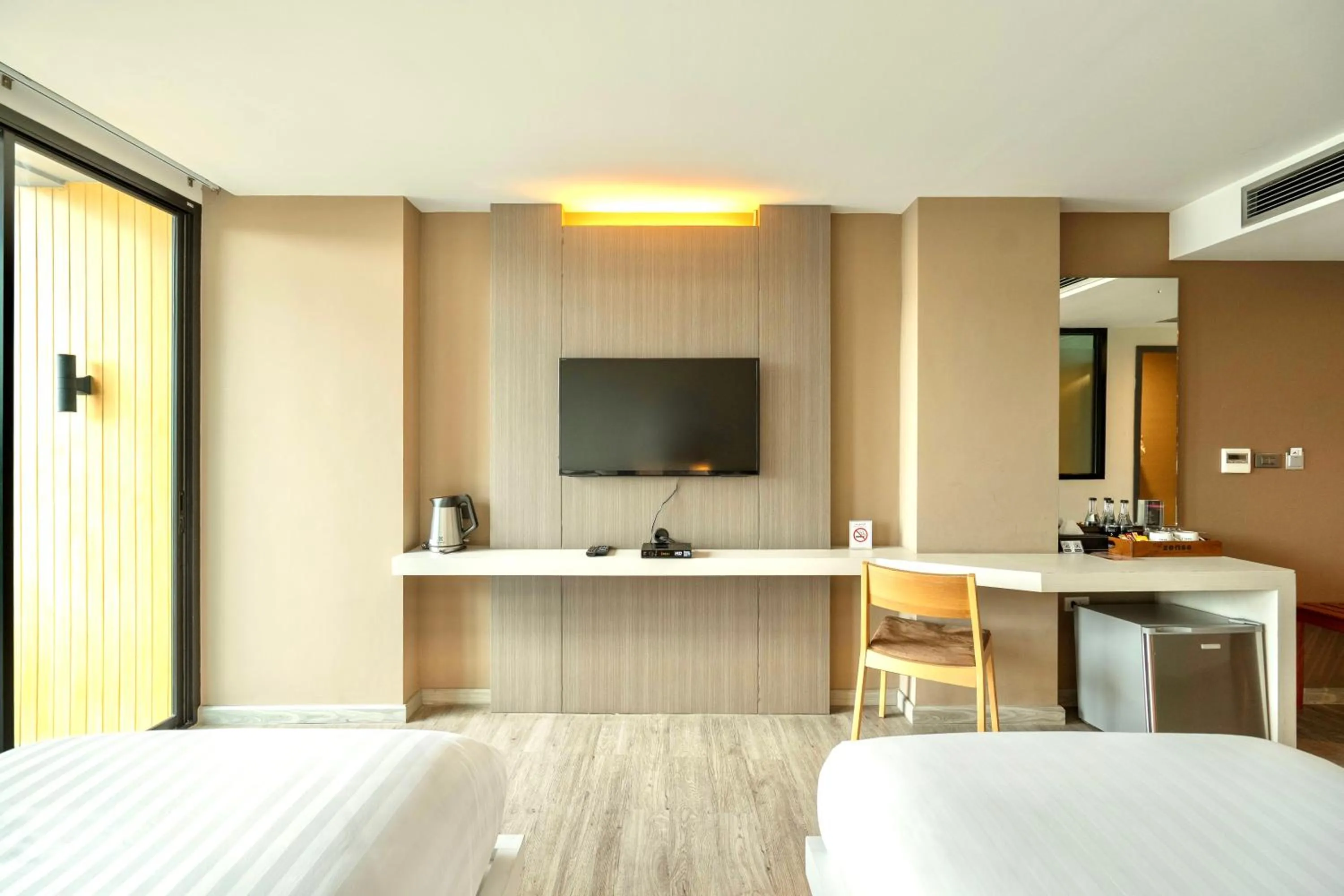 TV and multimedia, Bed in The Zense Boutique Hotel