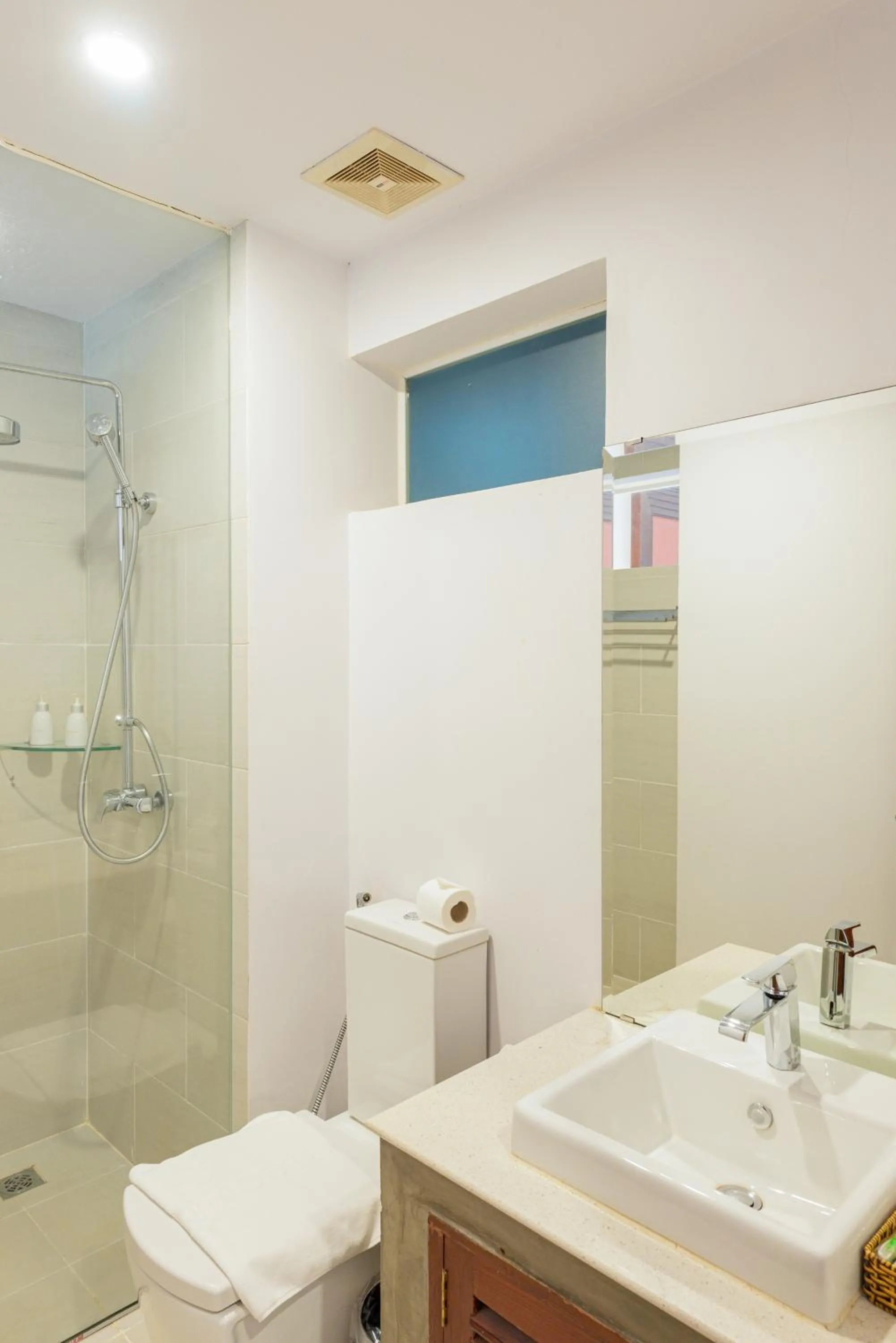 Bathroom in Shadow Angkor Residence