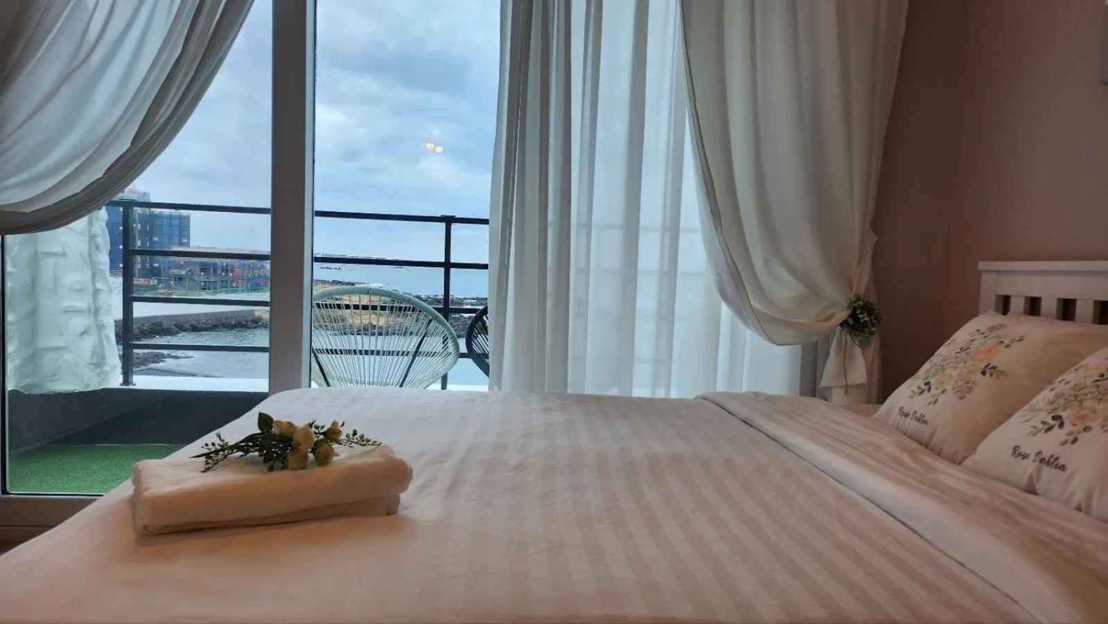 Bed in Pension Haneul Tari