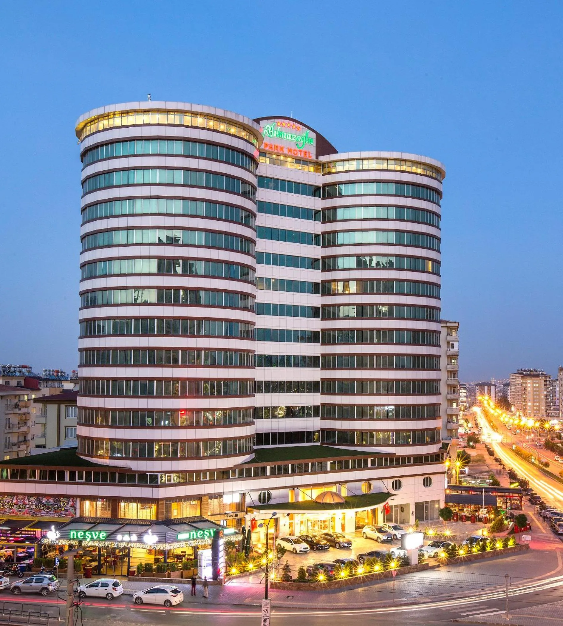 Property building in Yilmazoglu Park Hotel
