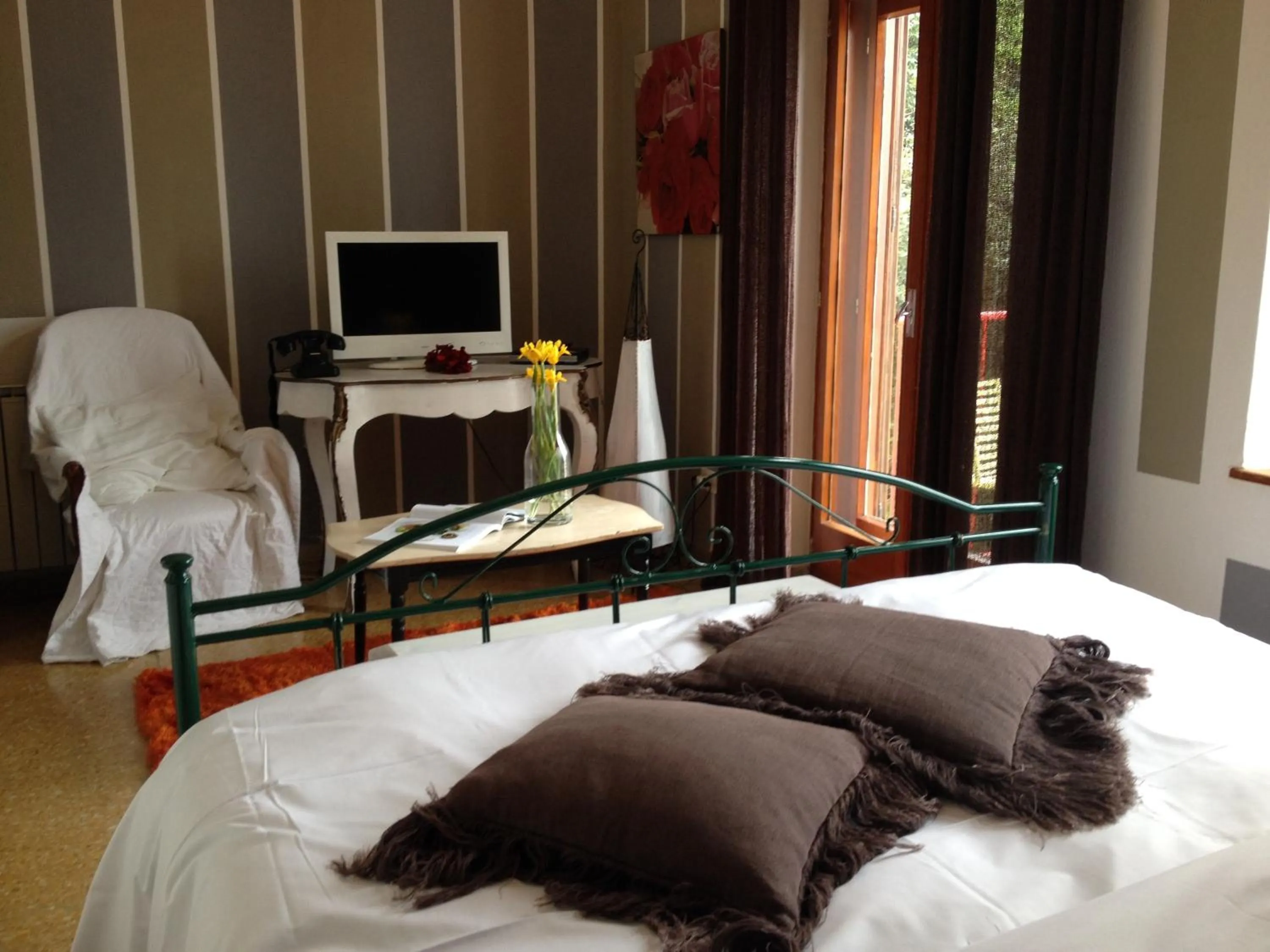 TV and multimedia in Hotel Mignon