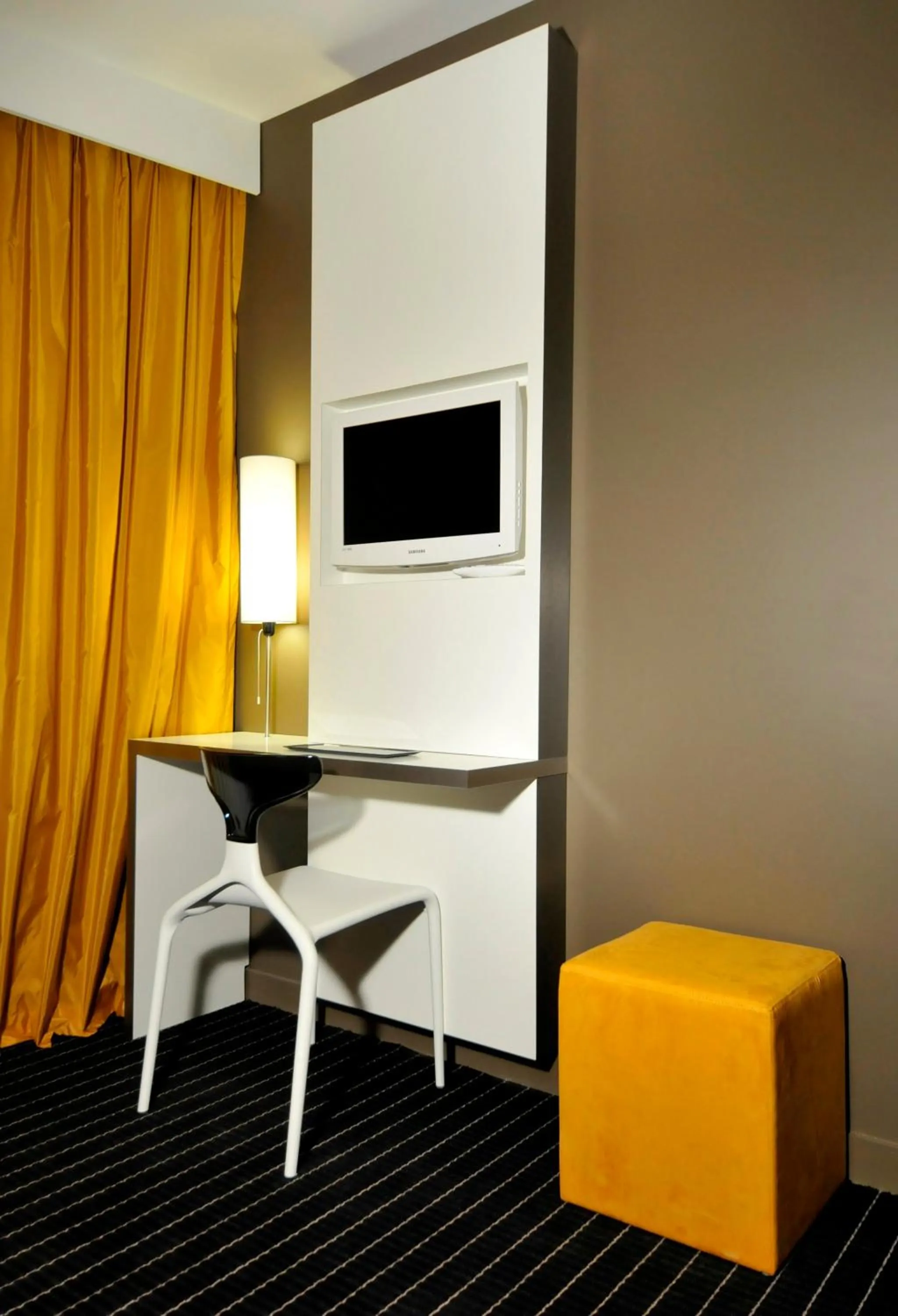 Decorative detail in B&B HOME Lyon Centre Berthelot