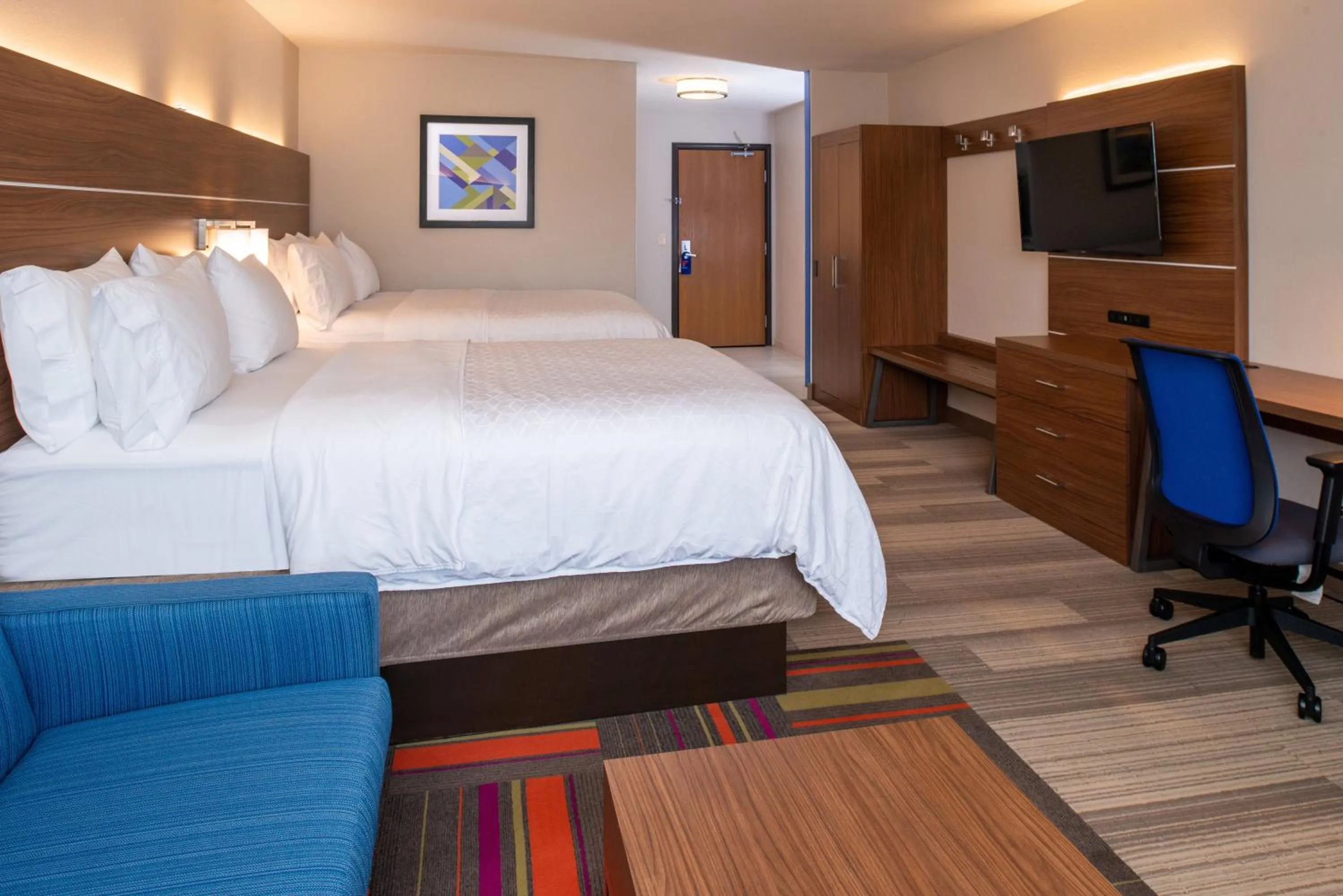 Photo of the whole room, Bed in Holiday Inn Express Hotel & Suites Gunnison by IHG