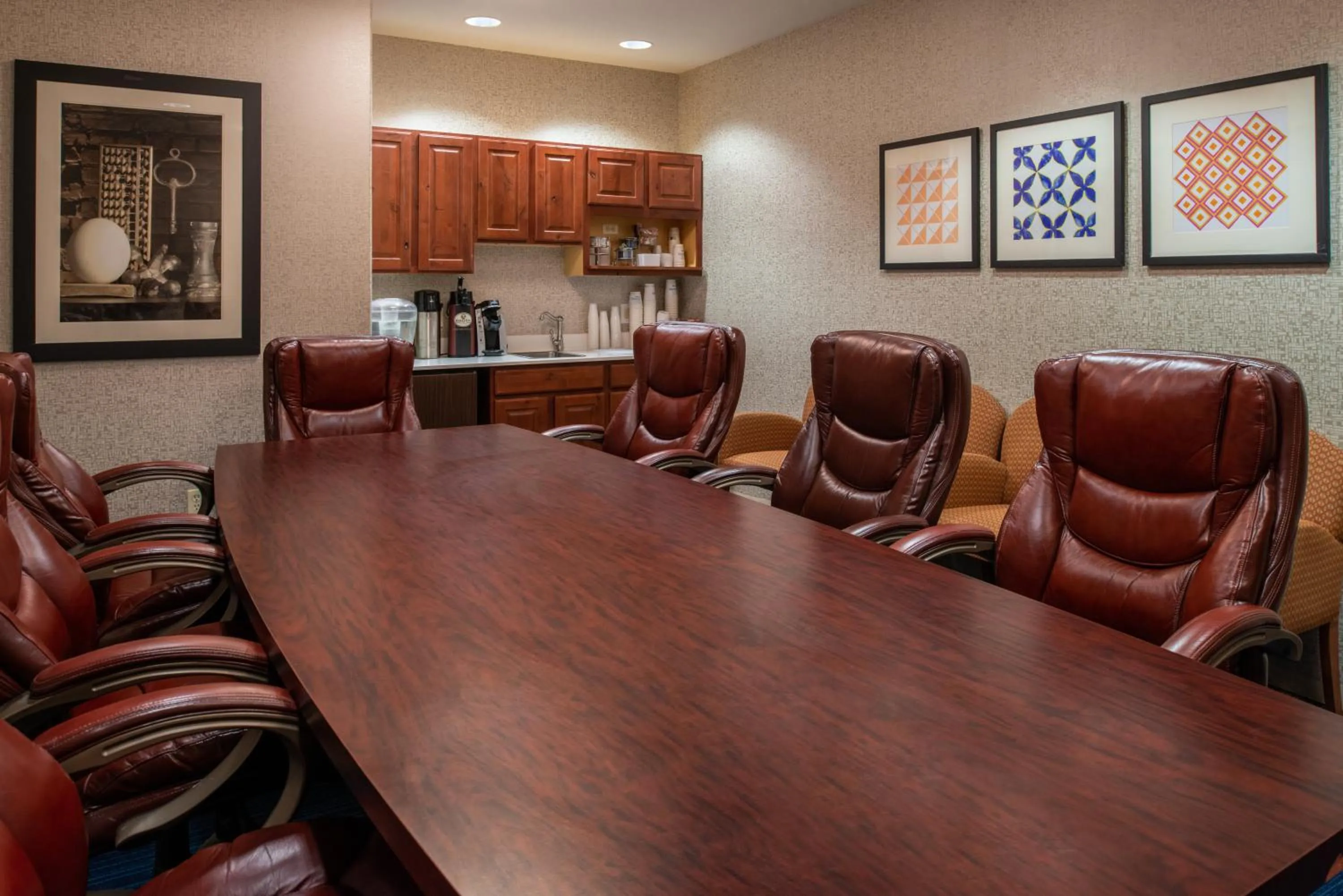 Meeting/conference room in Holiday Inn Express Hotel & Suites Gunnison by IHG