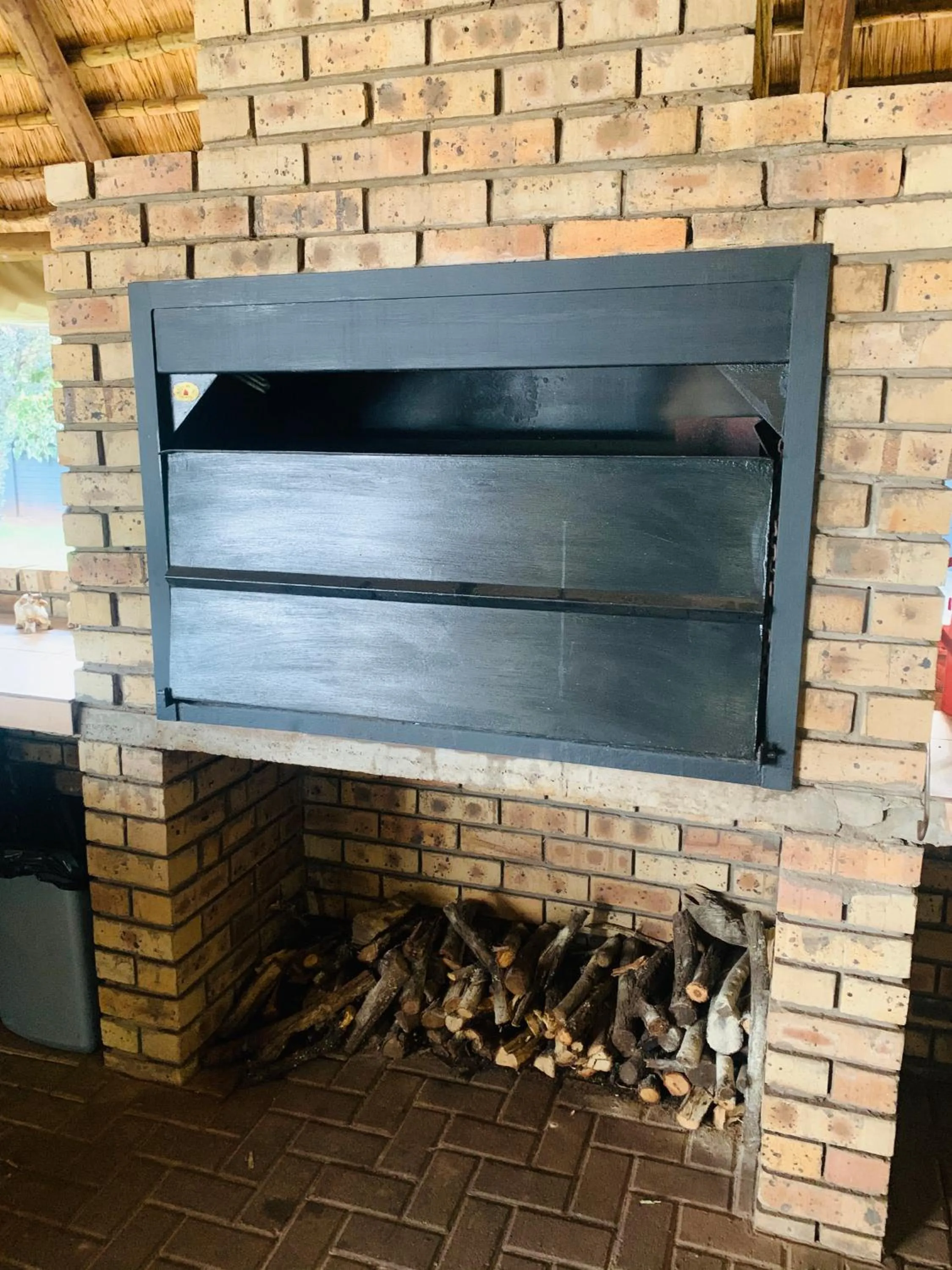 BBQ facilities in La Bohéme Gastehuis