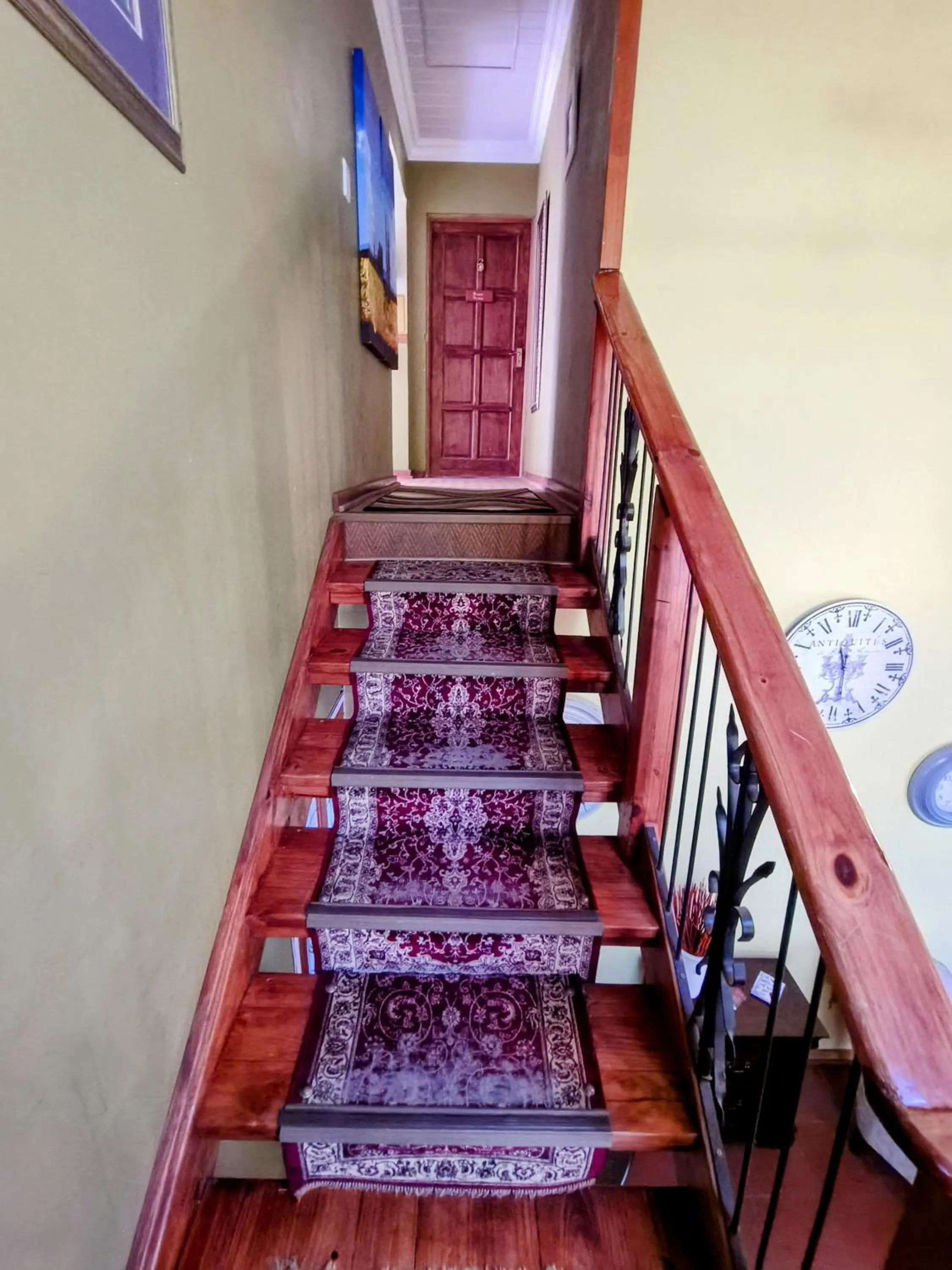 Property building in La Bohéme Gastehuis