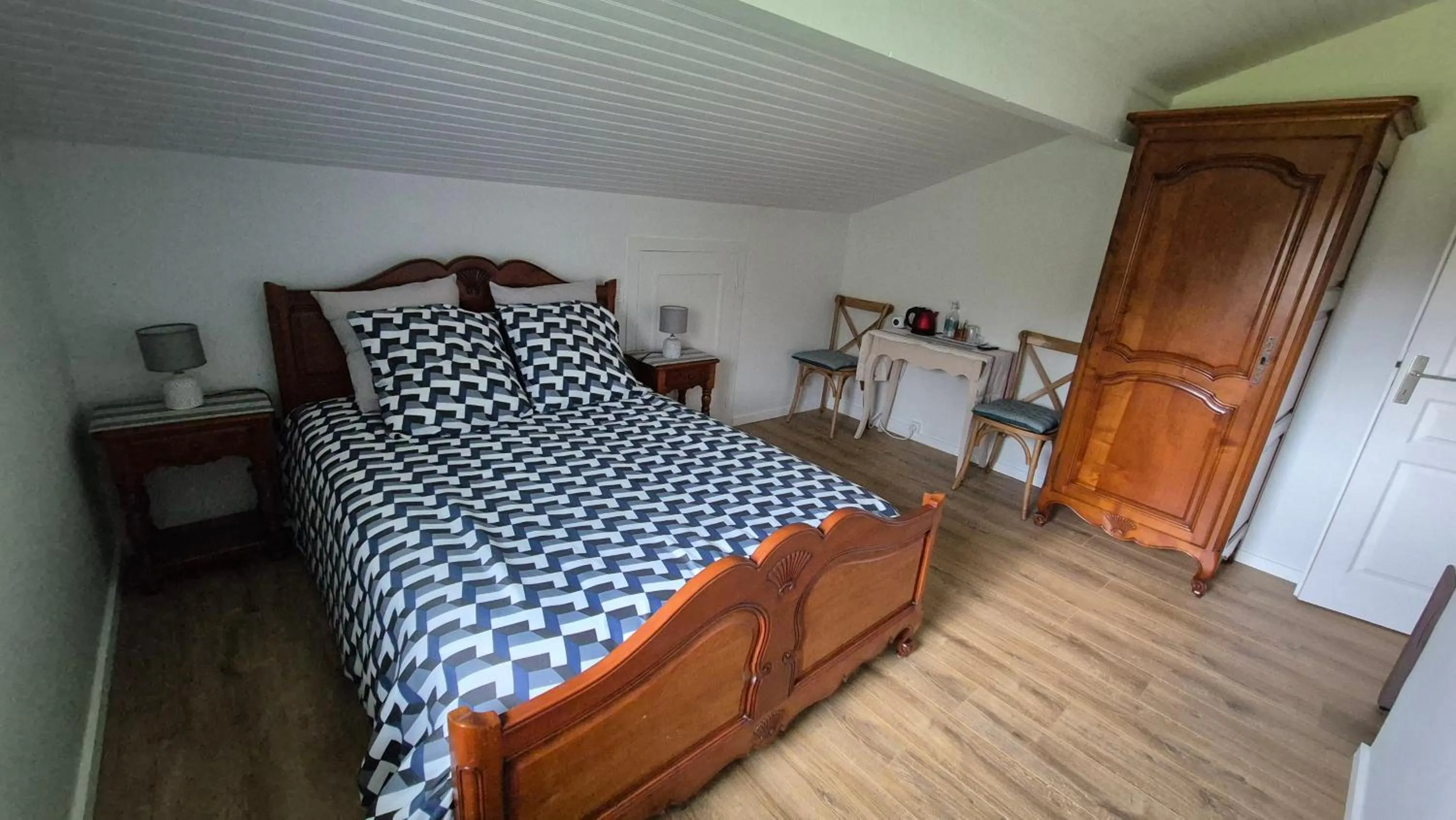 Property building, Bed in Villa Goxoki avec piscine Saint Jean Pied de Port