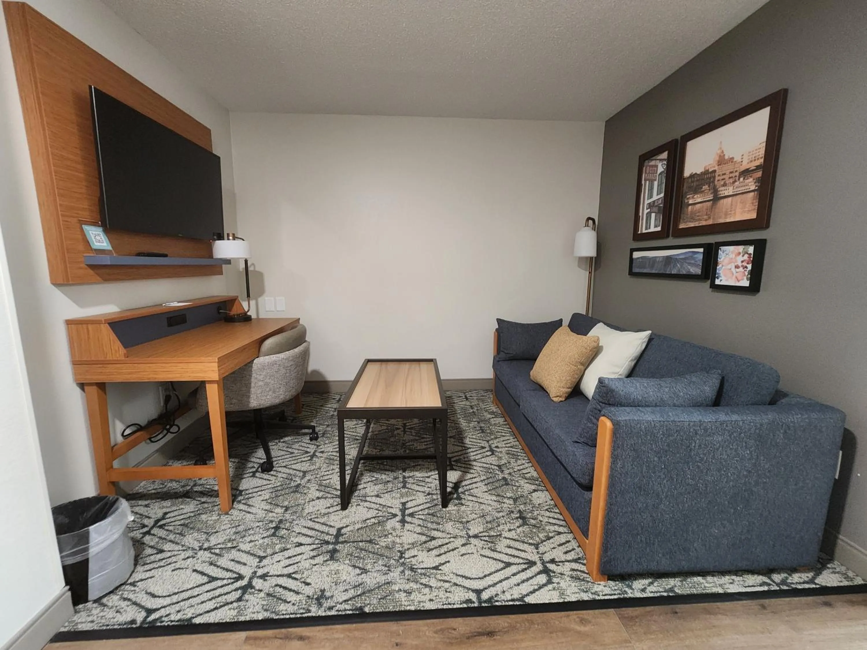 Country Inn & Suites by Radisson, Dahlgren-King George, VA