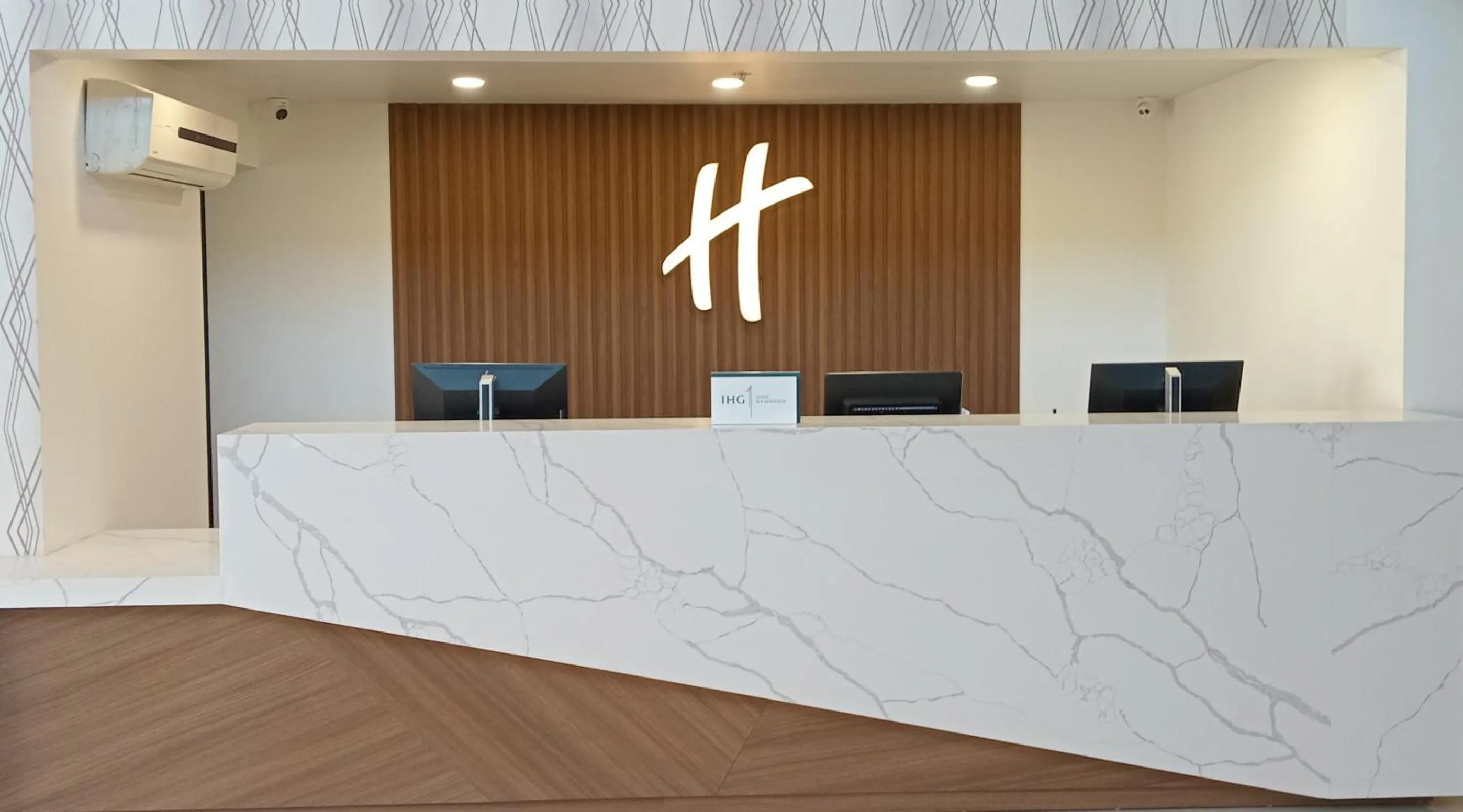 Property building in Holiday Inn Durango by IHG