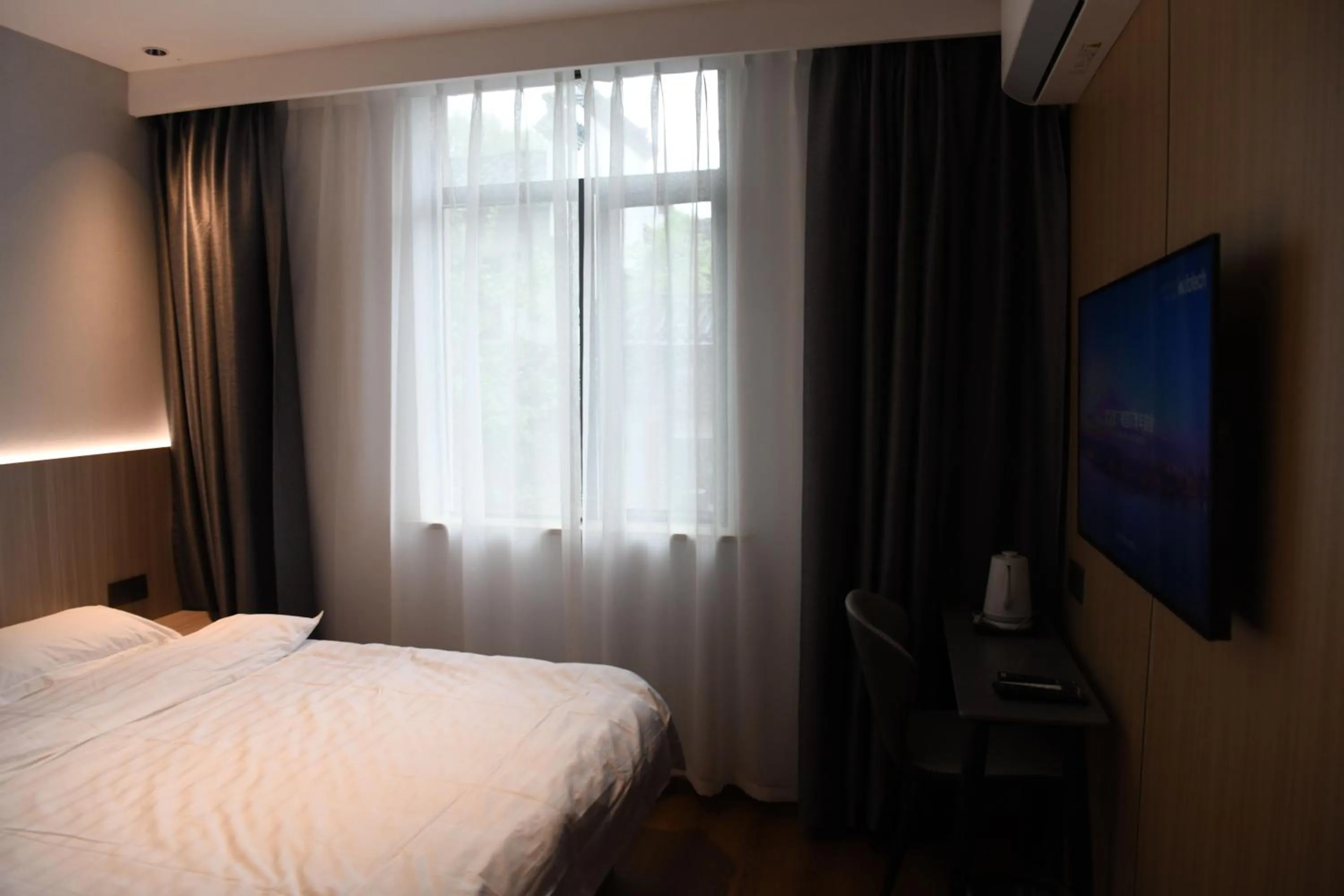 Bed in Jingdezhen International Youth Hostel