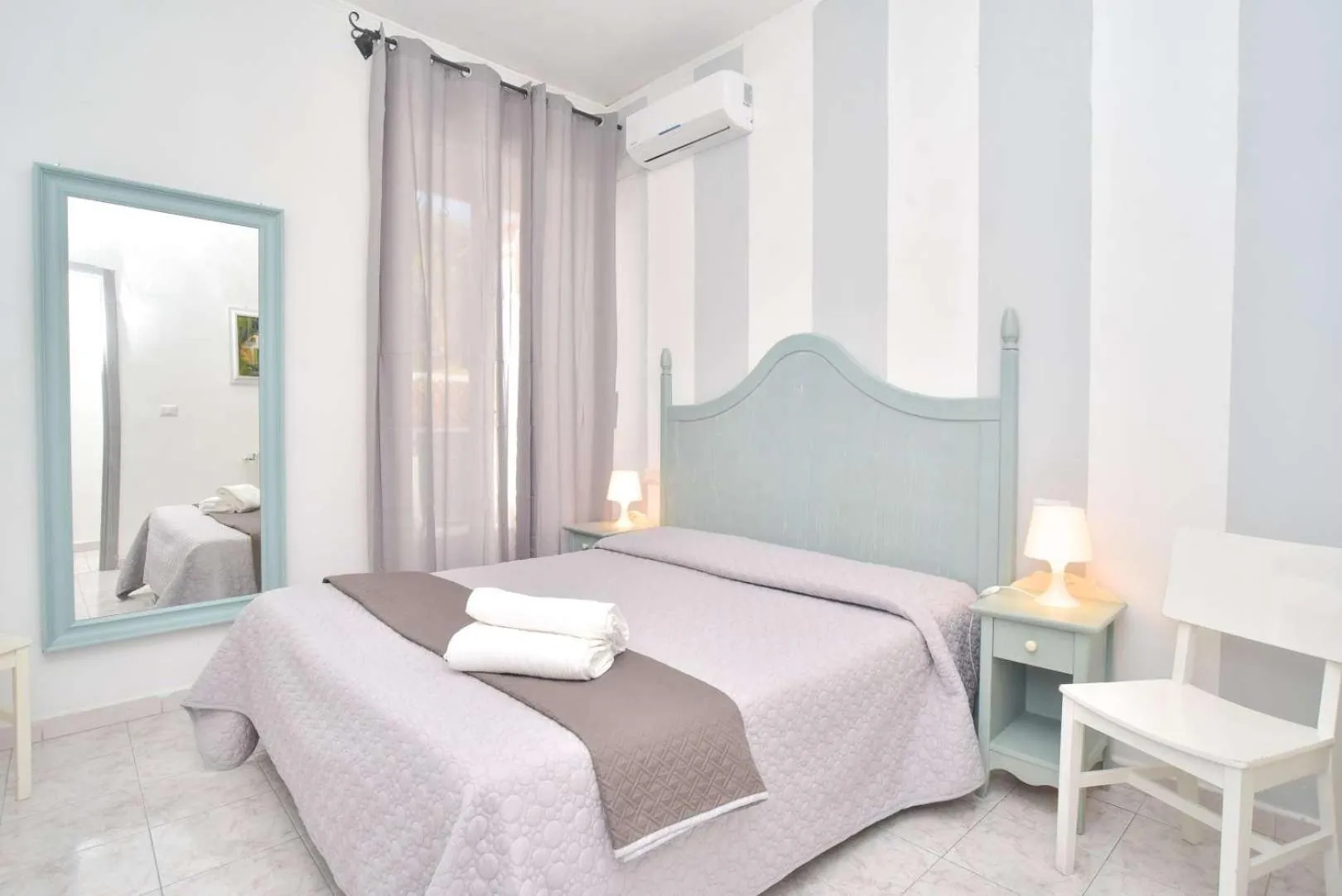 Bed in Charme Hotel La Villa Tina