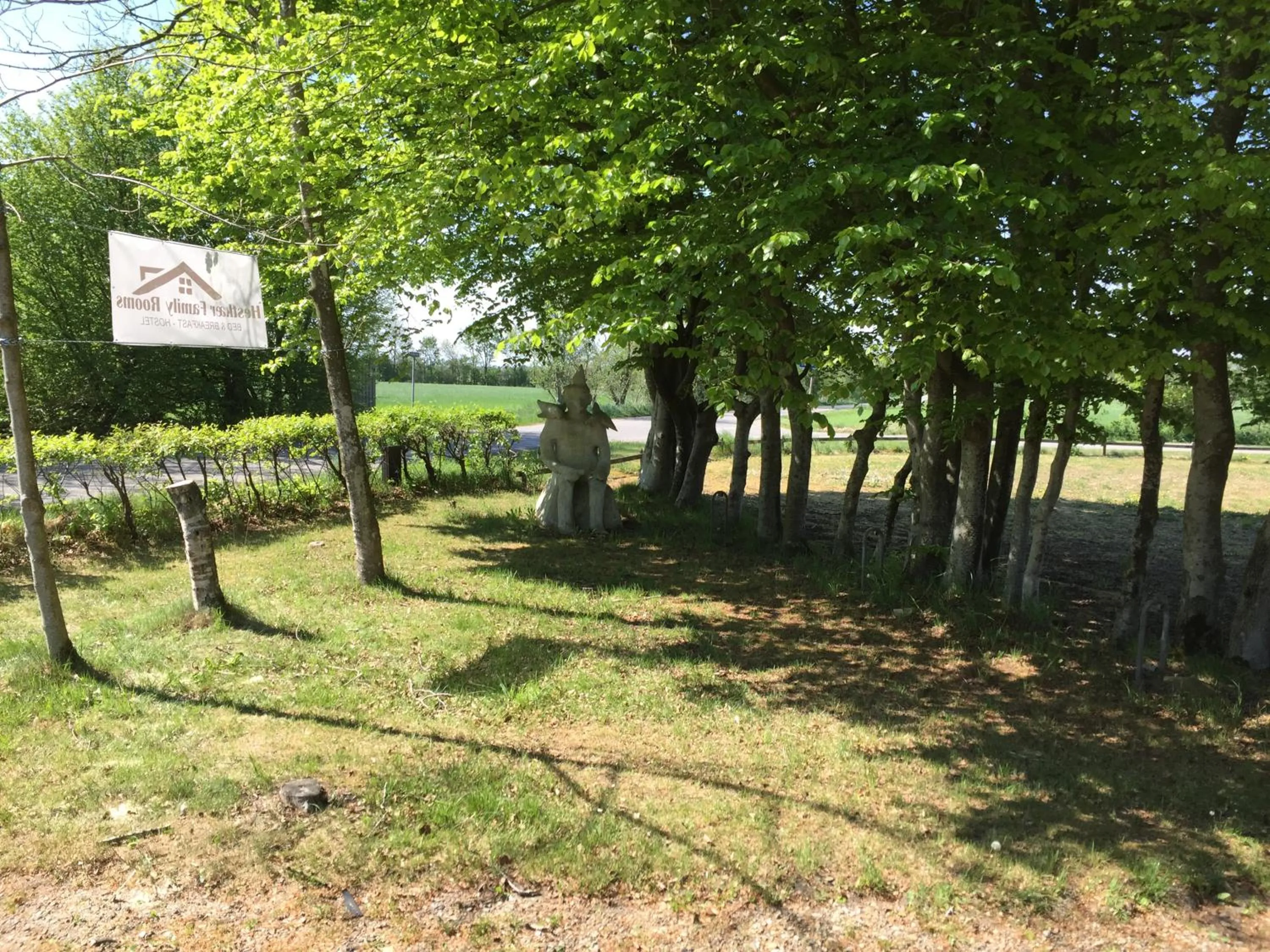 Property logo or sign in Hestkær Family Rooms
