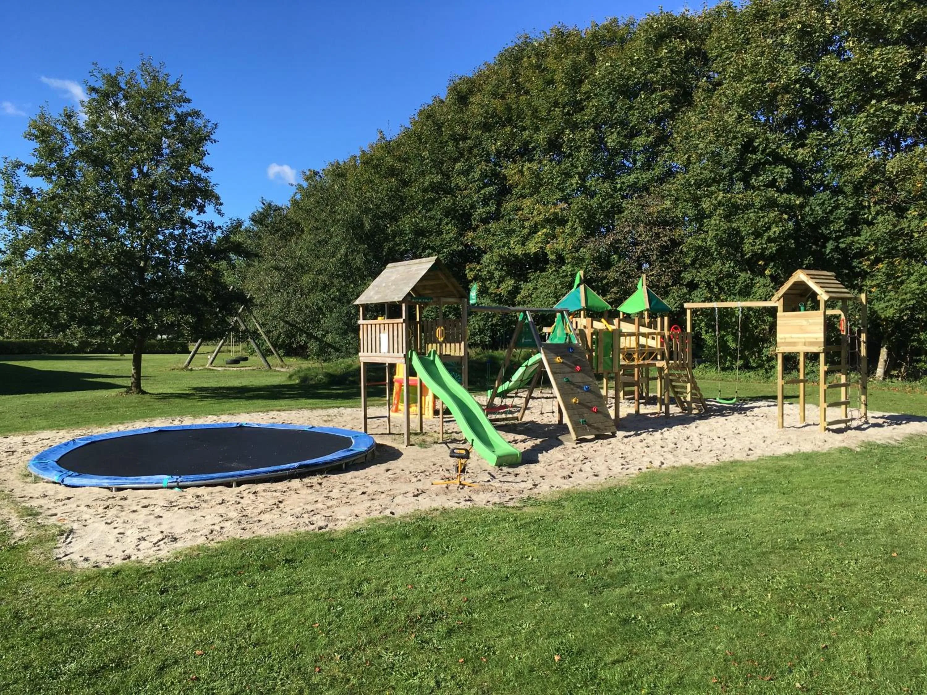 Children play ground in Hestkær Family Rooms