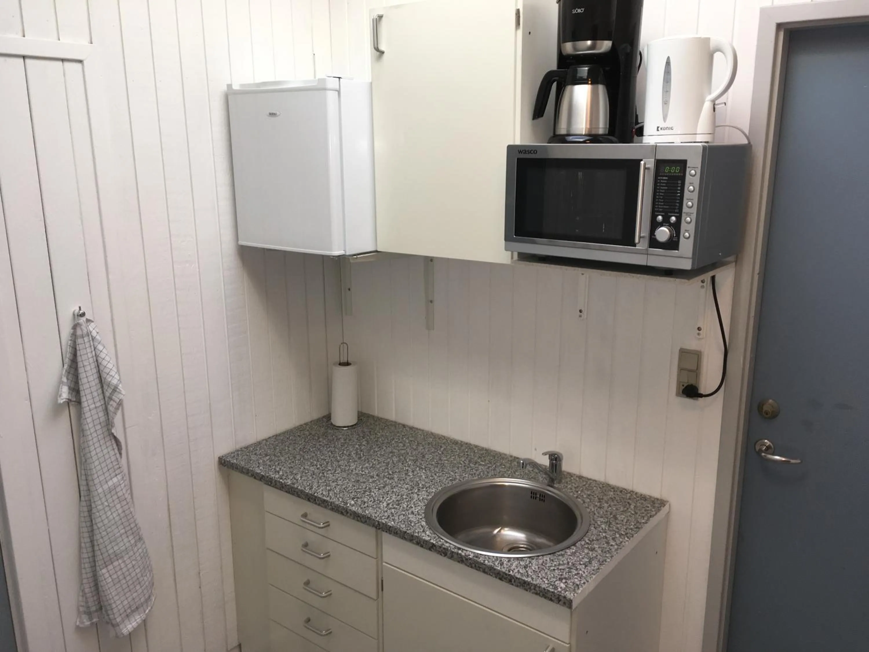 Kitchen or kitchenette in Hestkær Family Rooms