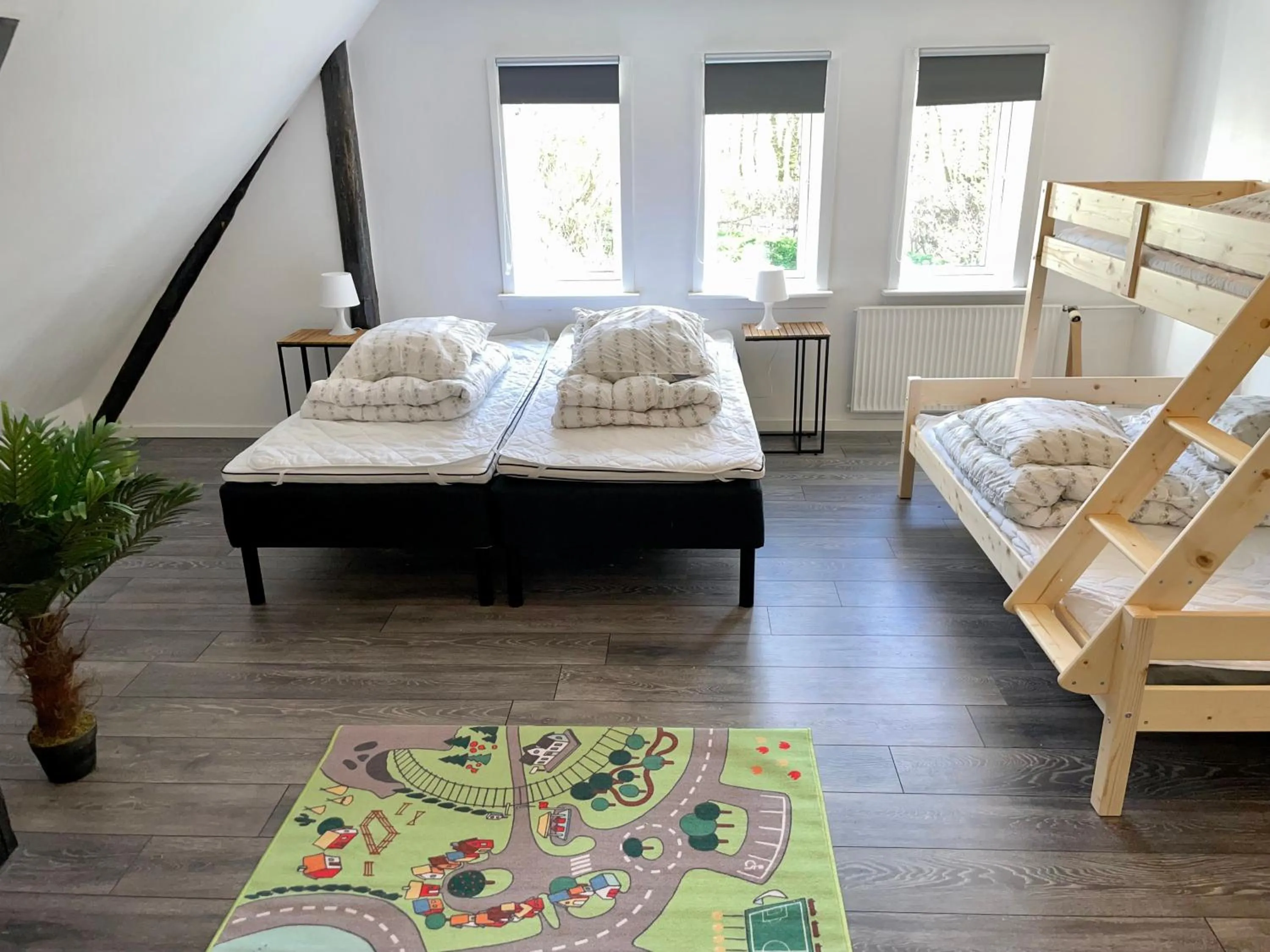 Bedroom, Bed in Hestkær Family Rooms