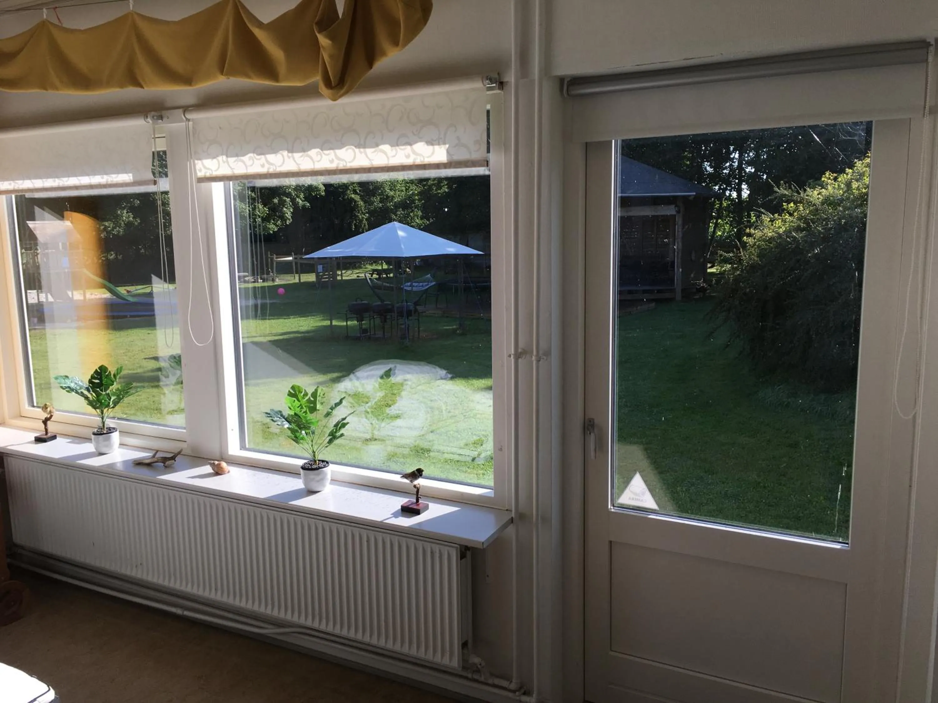 Garden view in Hestkær Family Rooms