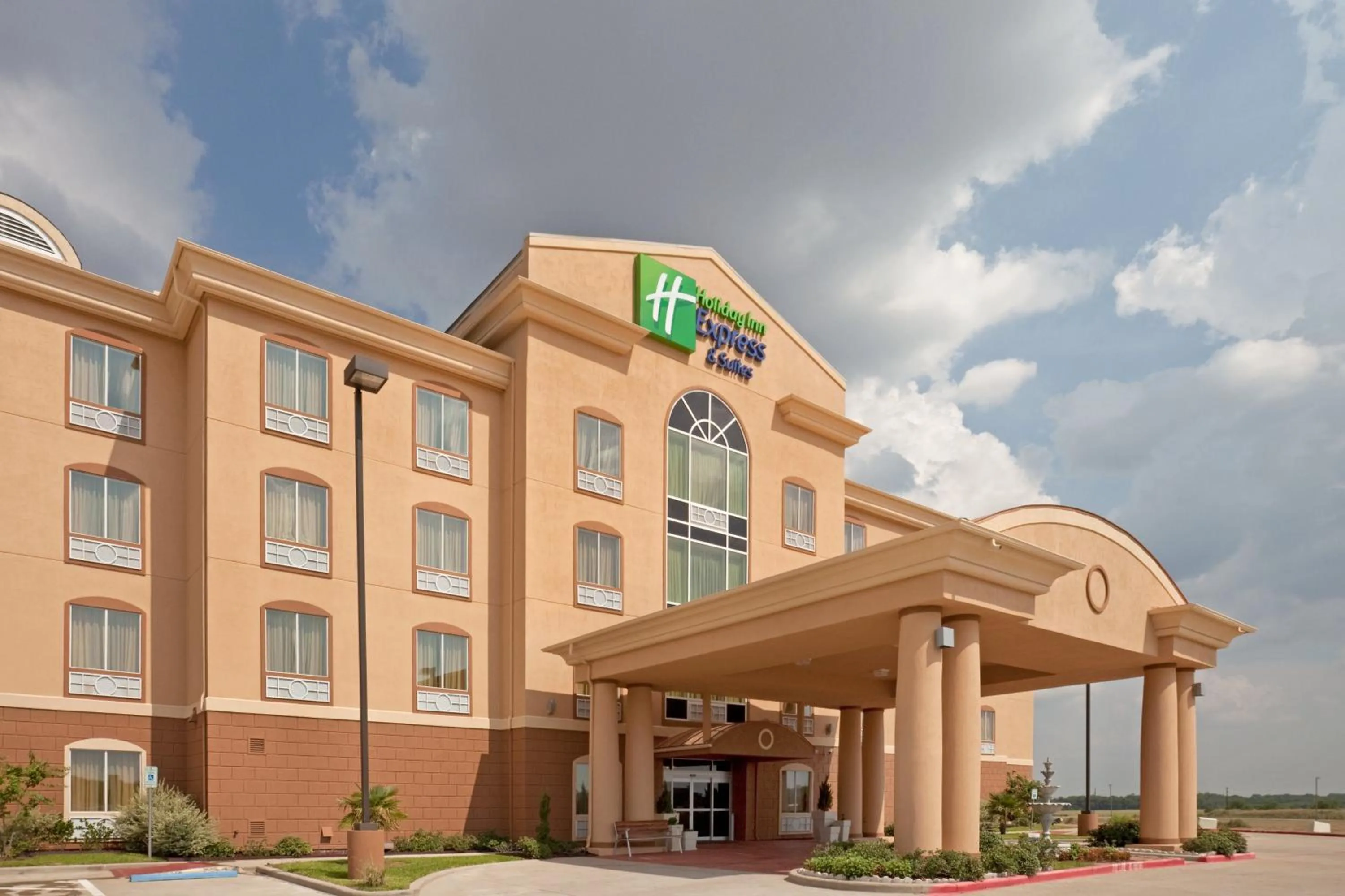 Property building in Holiday Inn Express Hotel & Suites Terrell by IHG
