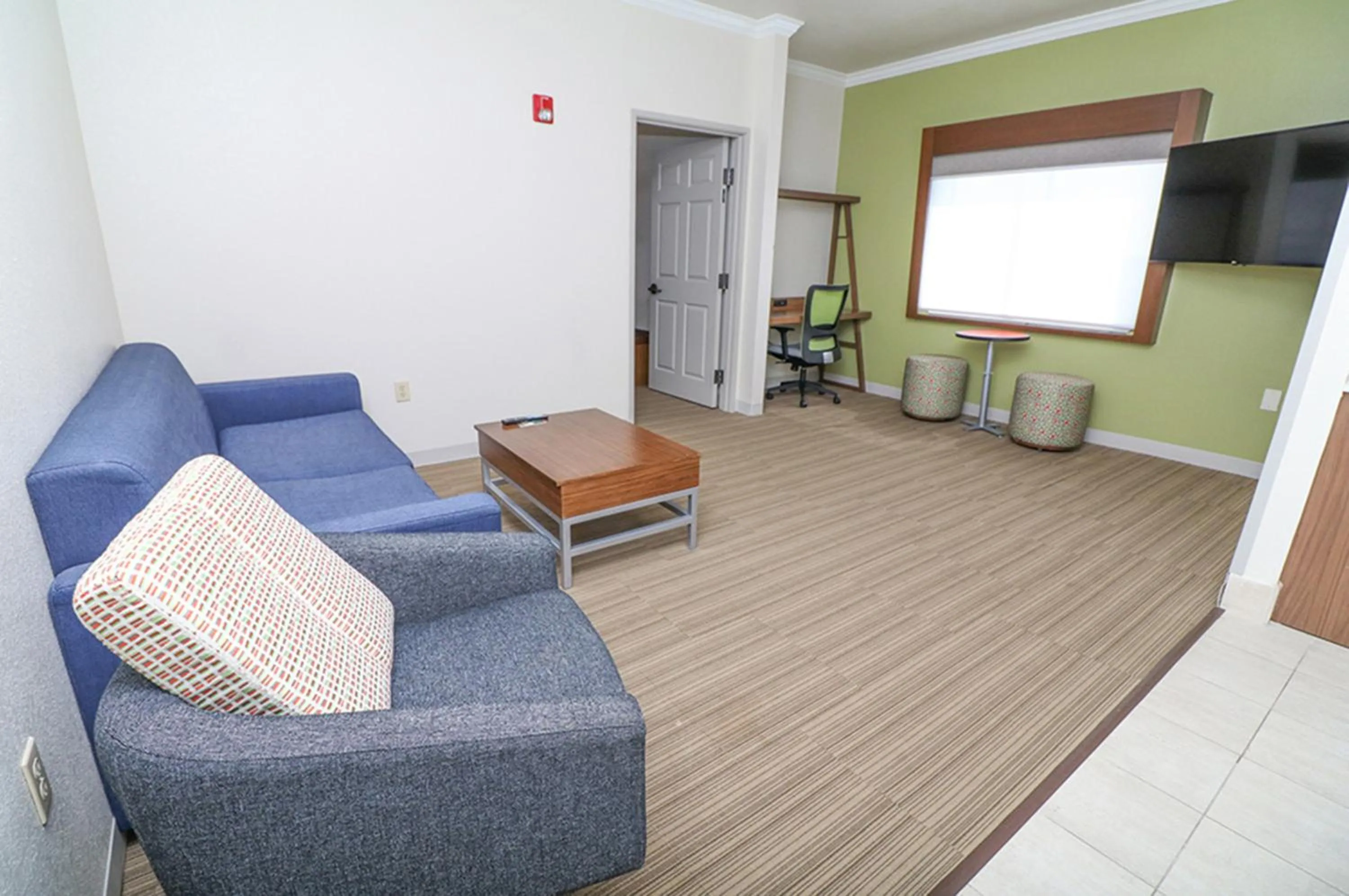 Holiday Inn Express Hotel & Suites Greenville by IHG