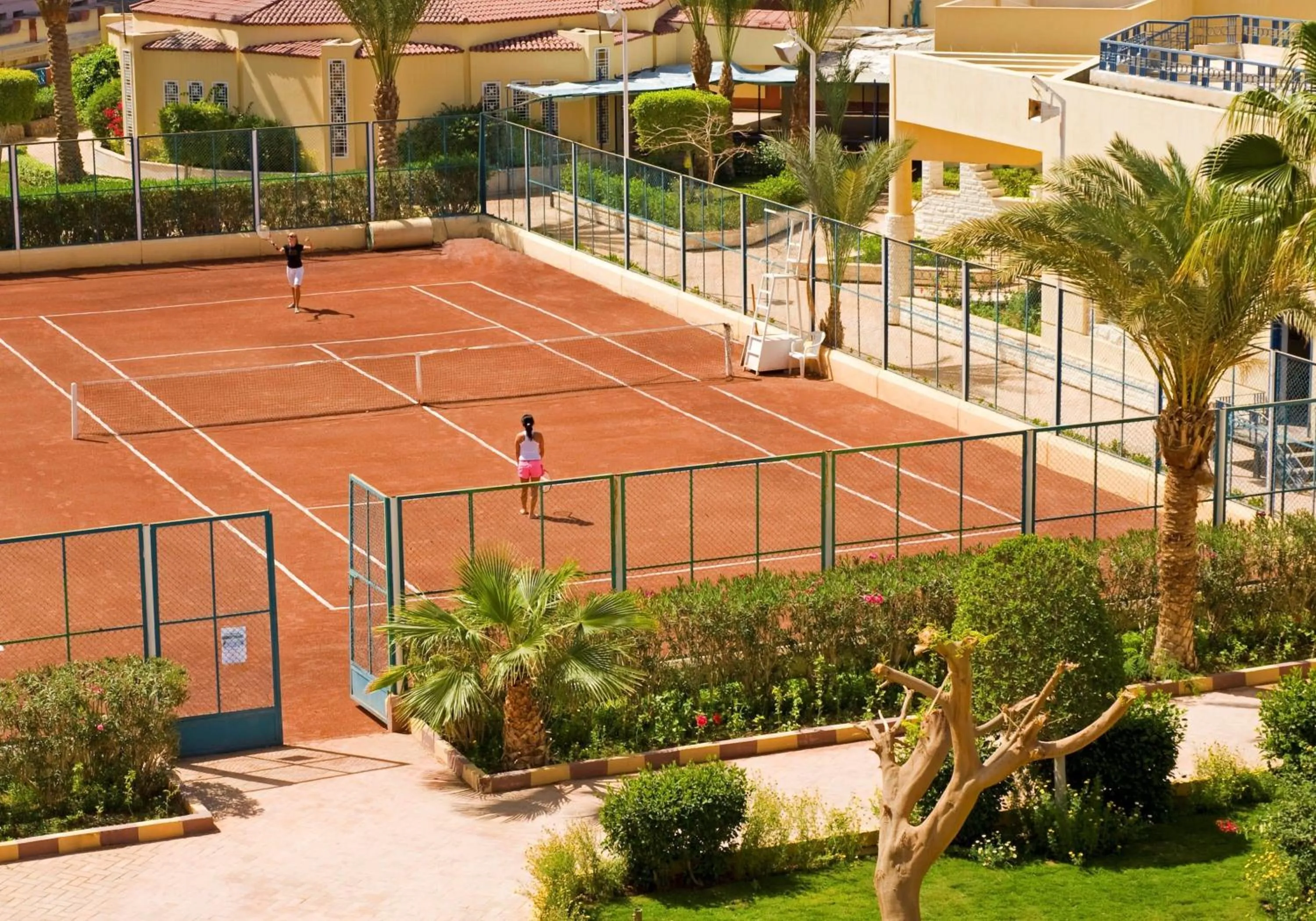 Activities in Sunny Days Mirette Family Resort