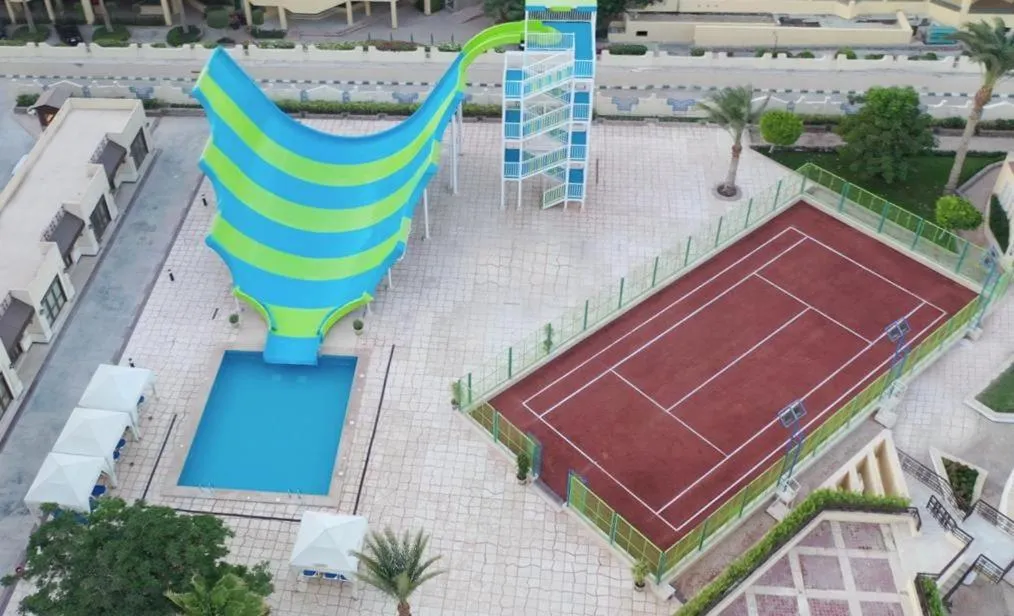 Activities in Sunny Days Mirette Family Resort