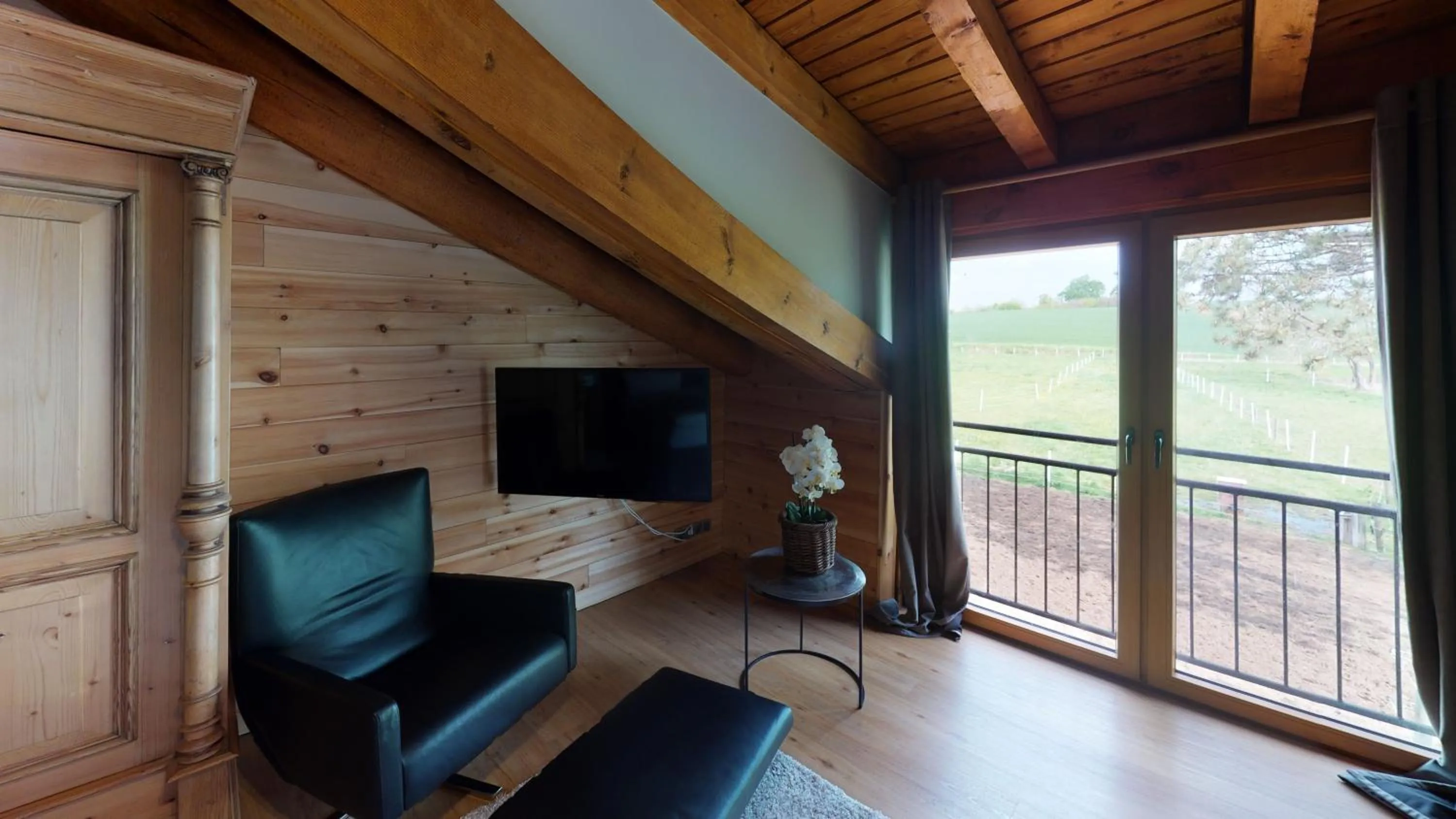 View (from property/room) in Herrenhaus Gut Neuruppersdorf