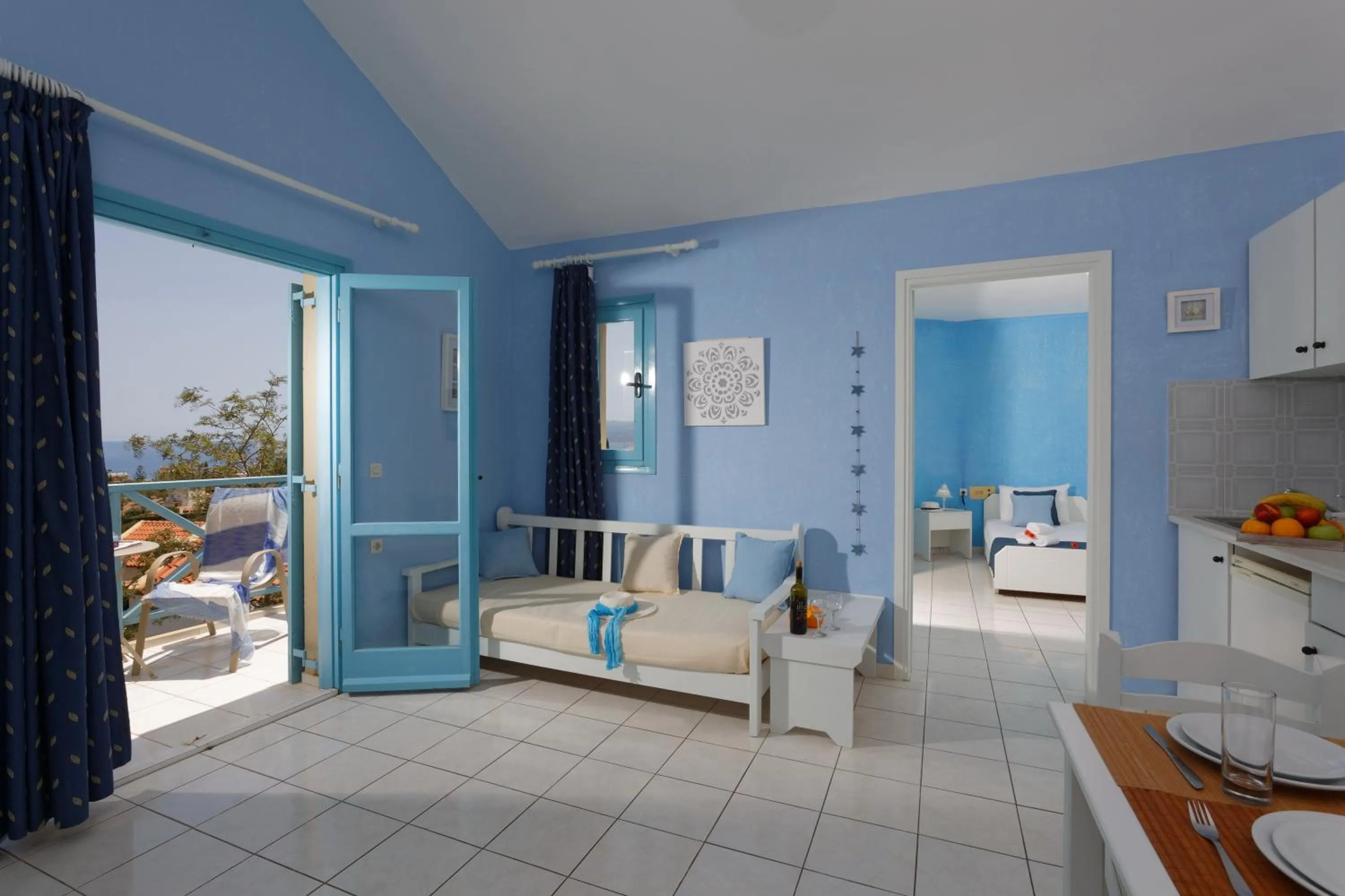 Photo of the whole room in Piskopiano Village