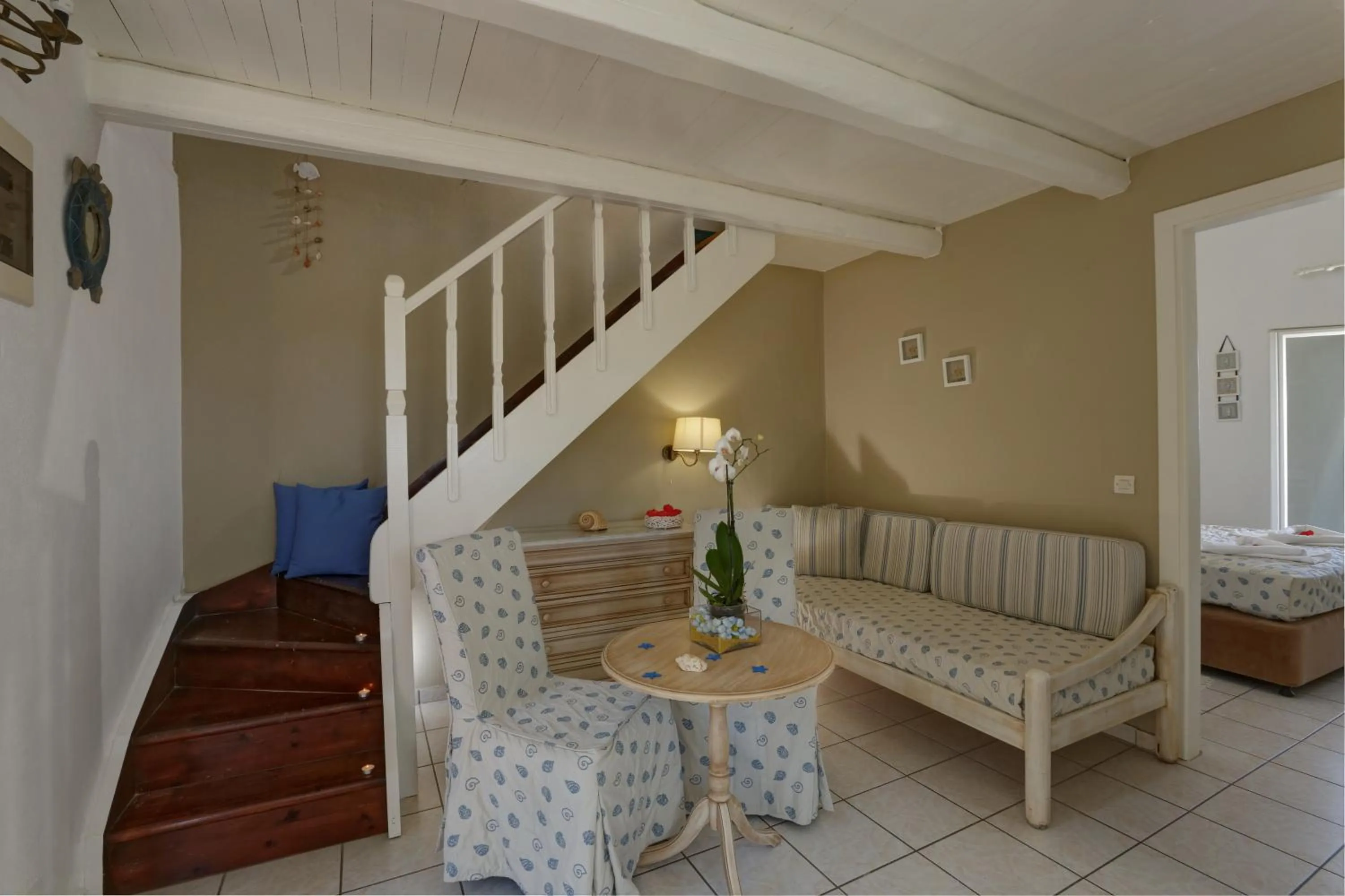 Seating area in Piskopiano Village