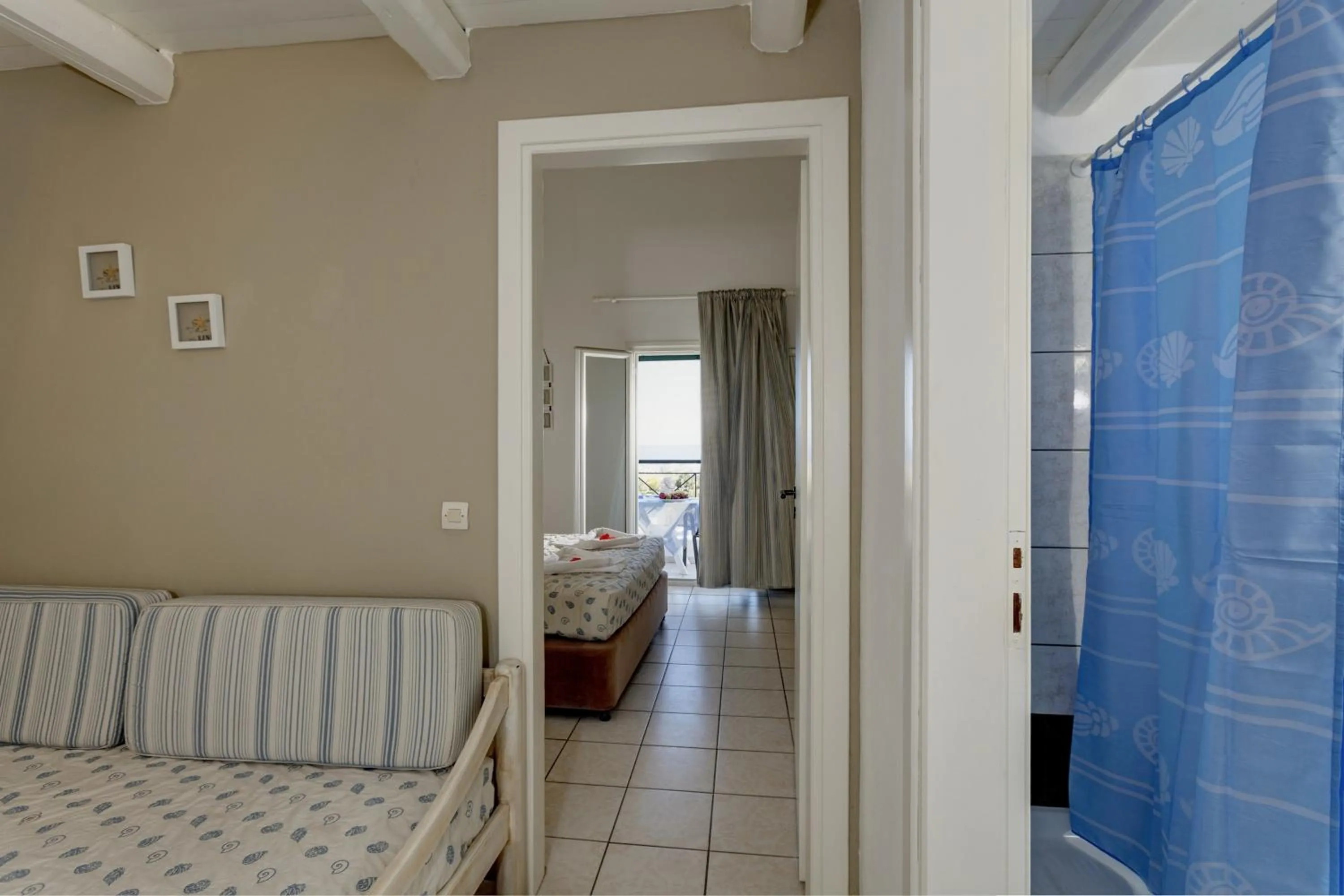 Bedroom, Bed in Piskopiano Village