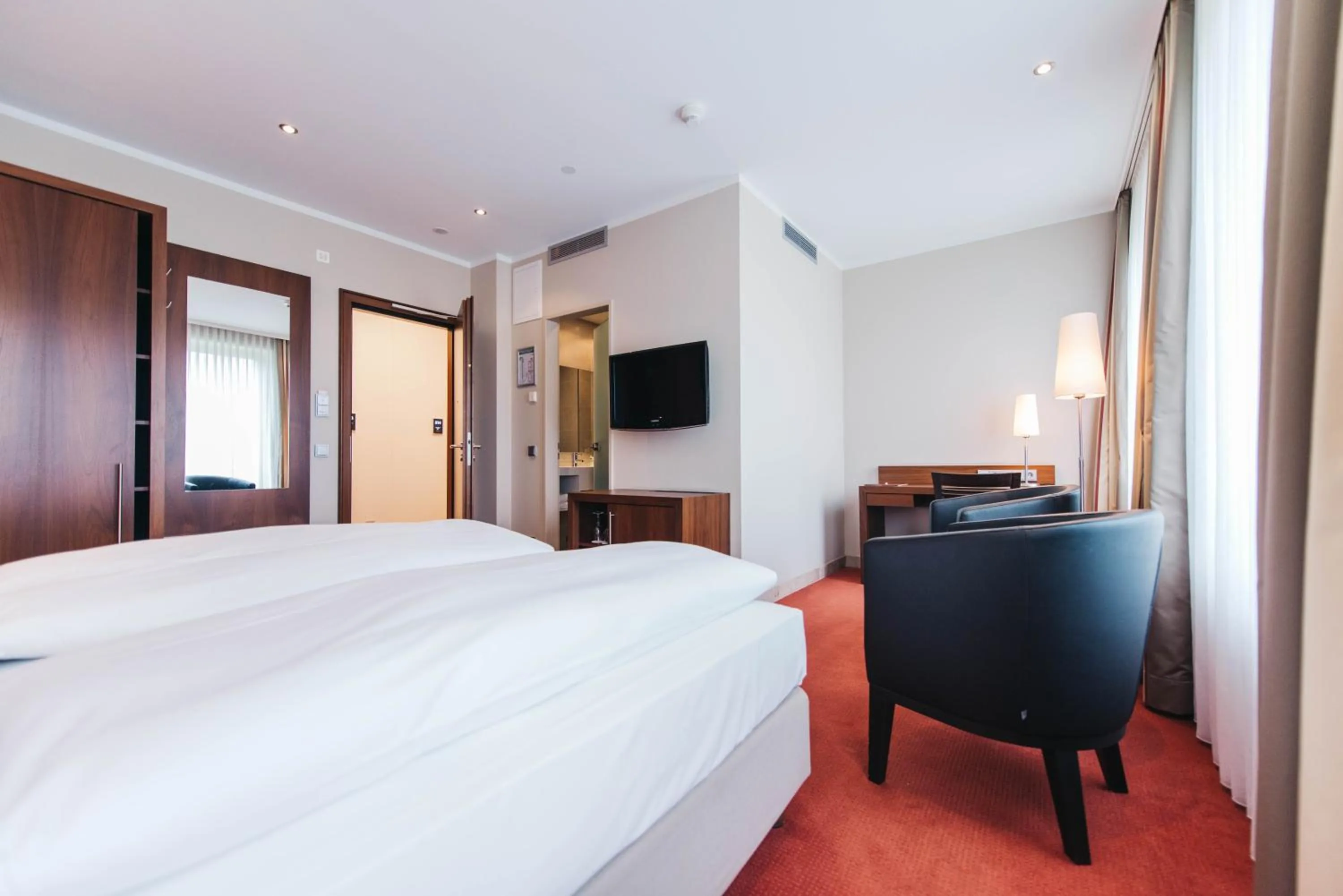 Photo of the whole room, Bed in HOTEL KOCKS am Mühlenberg