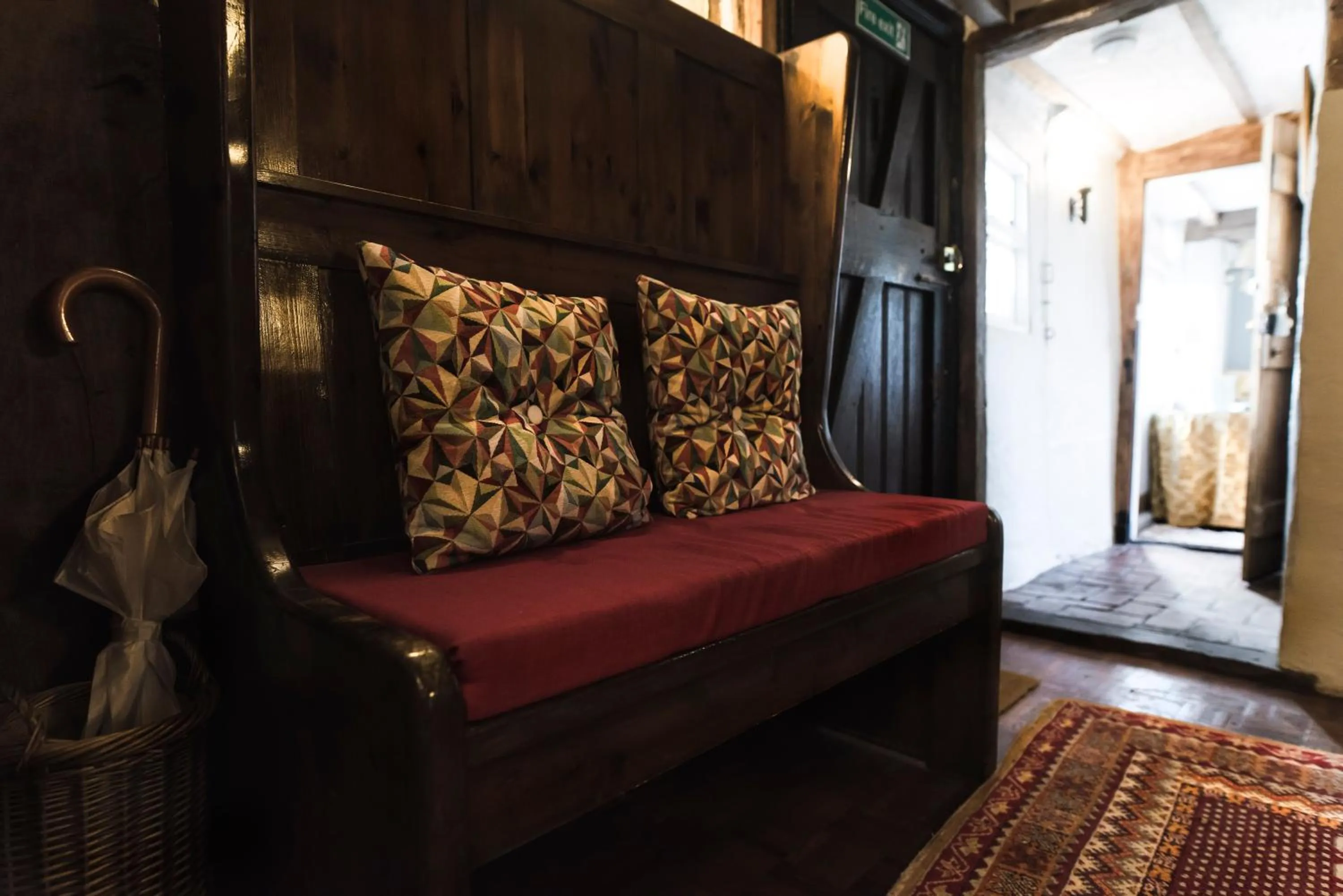 Seating area, Bed in The Jasmine Room
