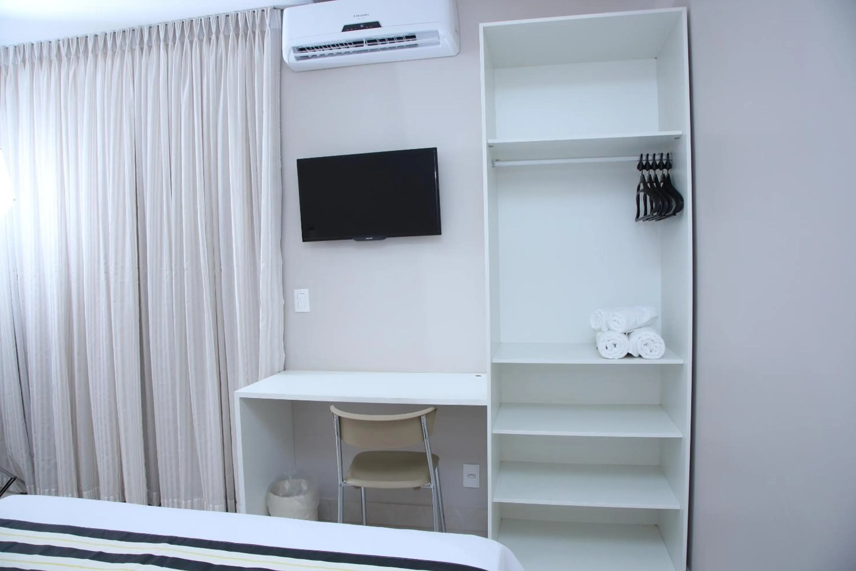 Bed in Ventura Hotel