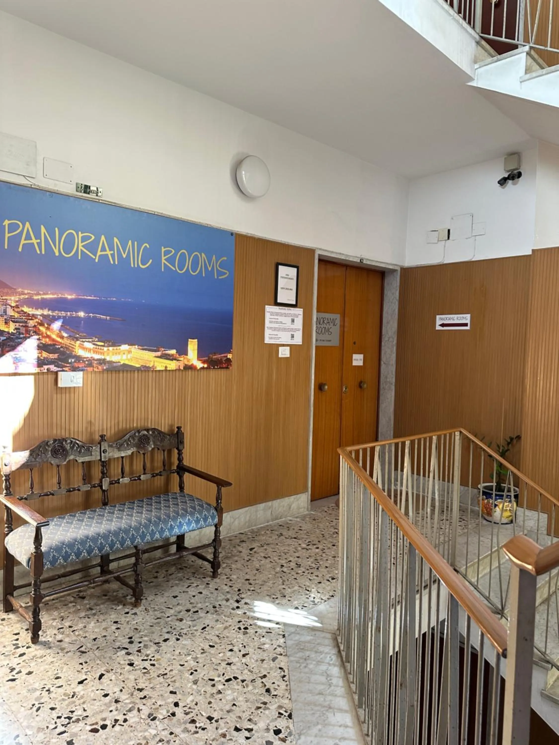 Facade/entrance in Panoramic Rooms Salerno