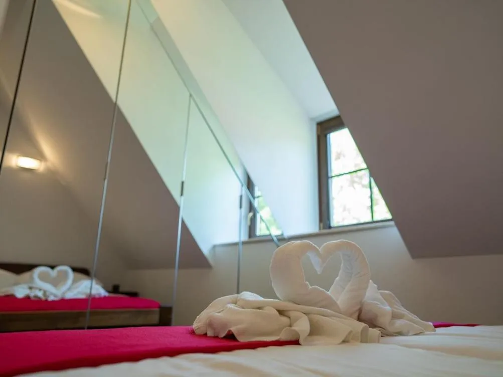 Bedroom, Bed in Spichlerz Bliźniaczy