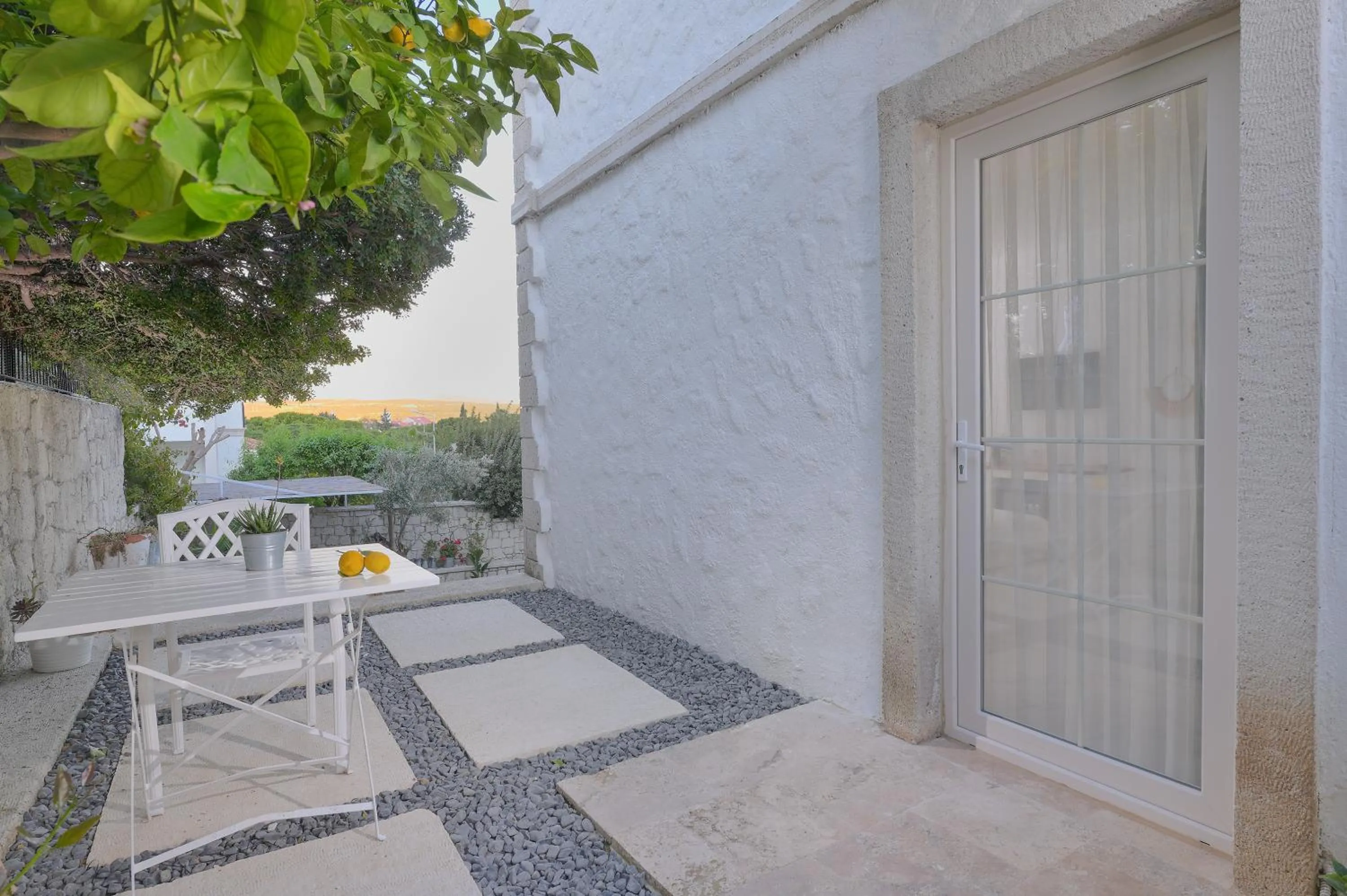 Property building in Peremere Alacati Otel