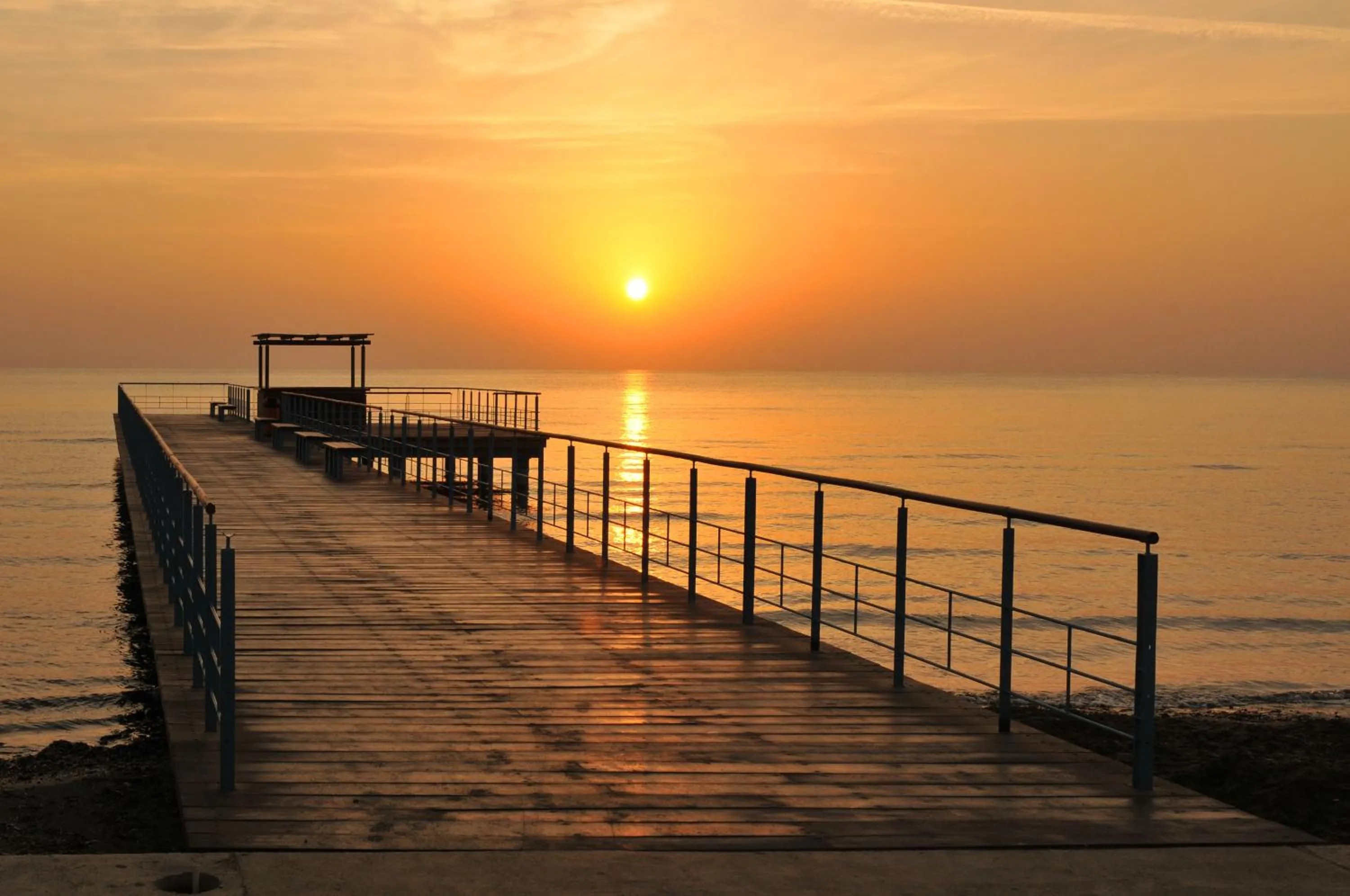 Les Palmiers Beach Boutique Hotel & Luxury Apartments