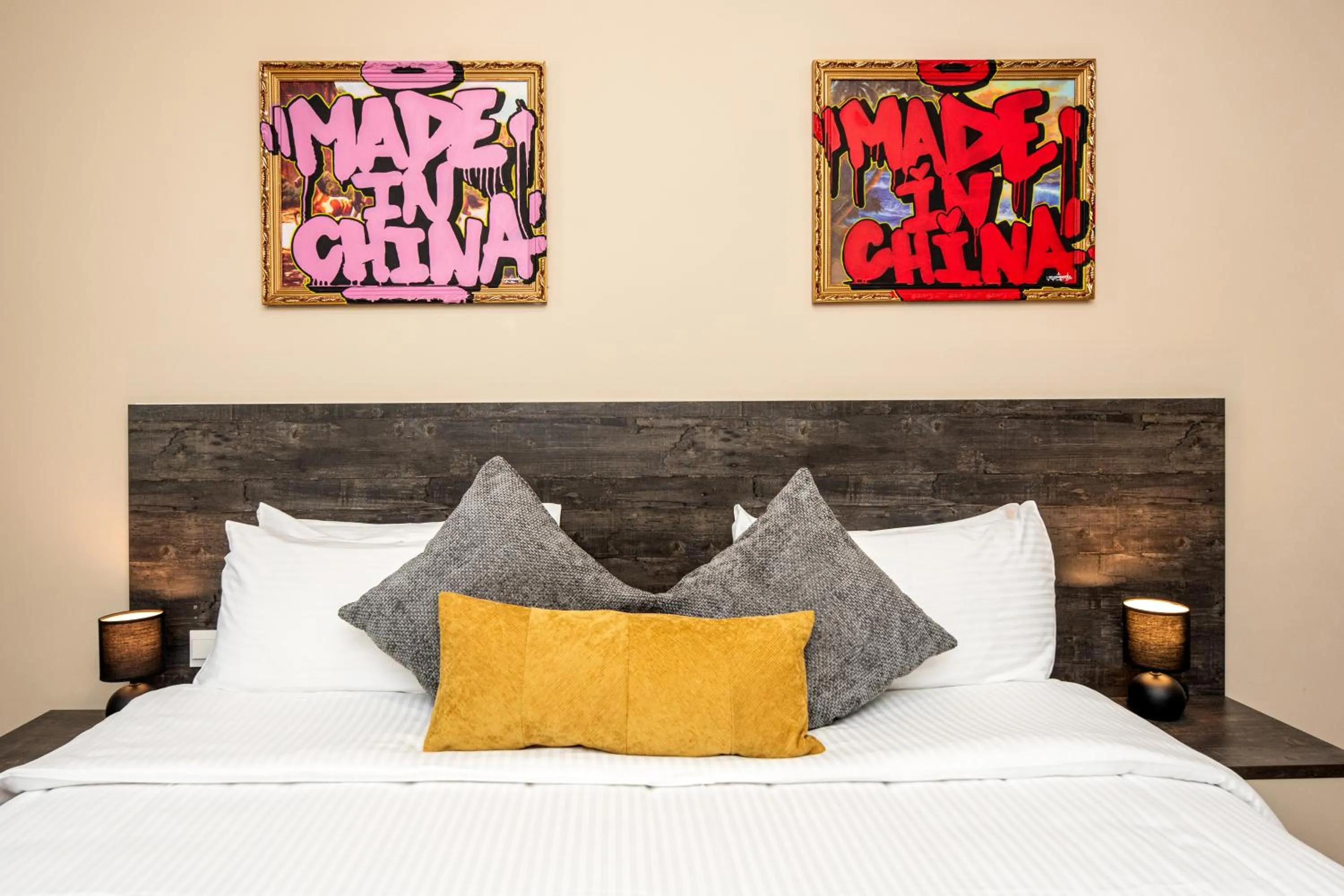 Decorative detail, Bed in Rise Urban Art Hotel