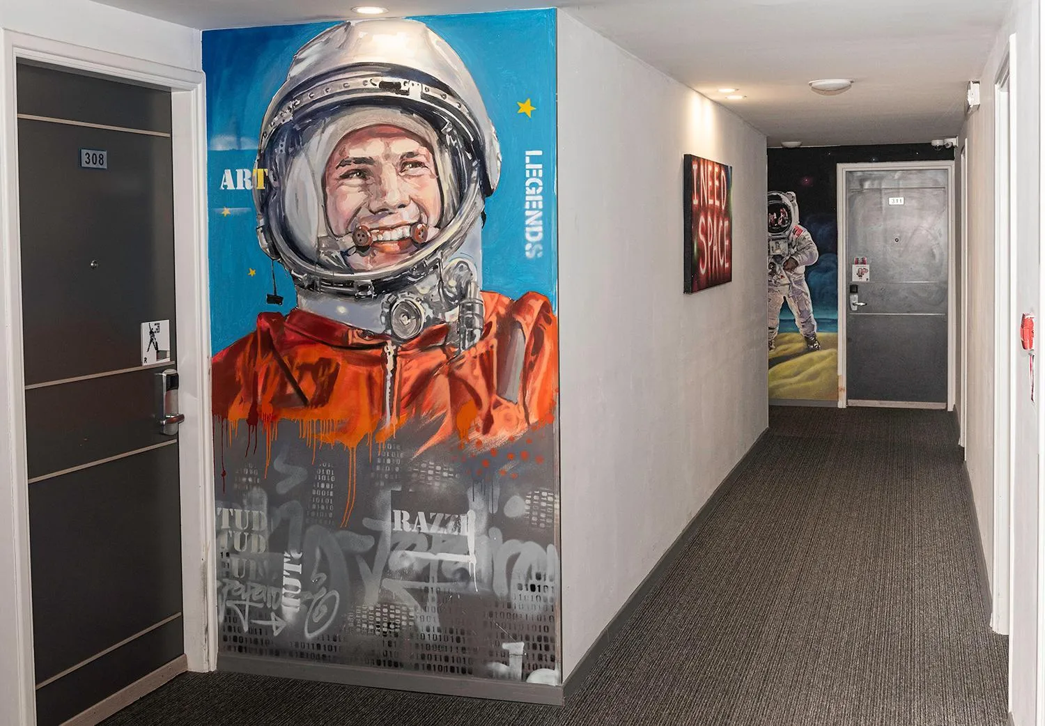 Decorative detail in Rise Urban Art Hotel