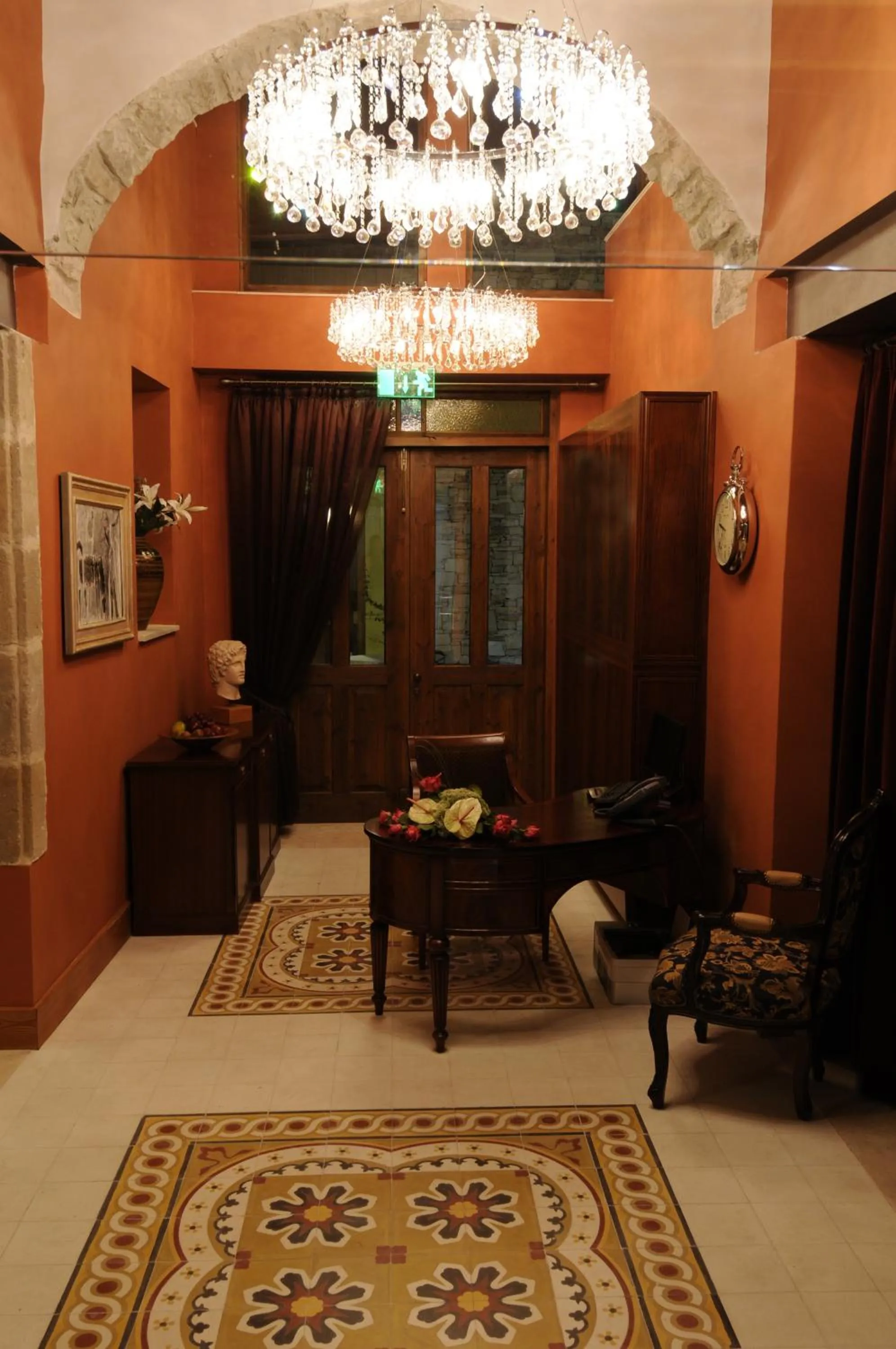 Lobby or reception in The Library Hotel Wellness Retreat