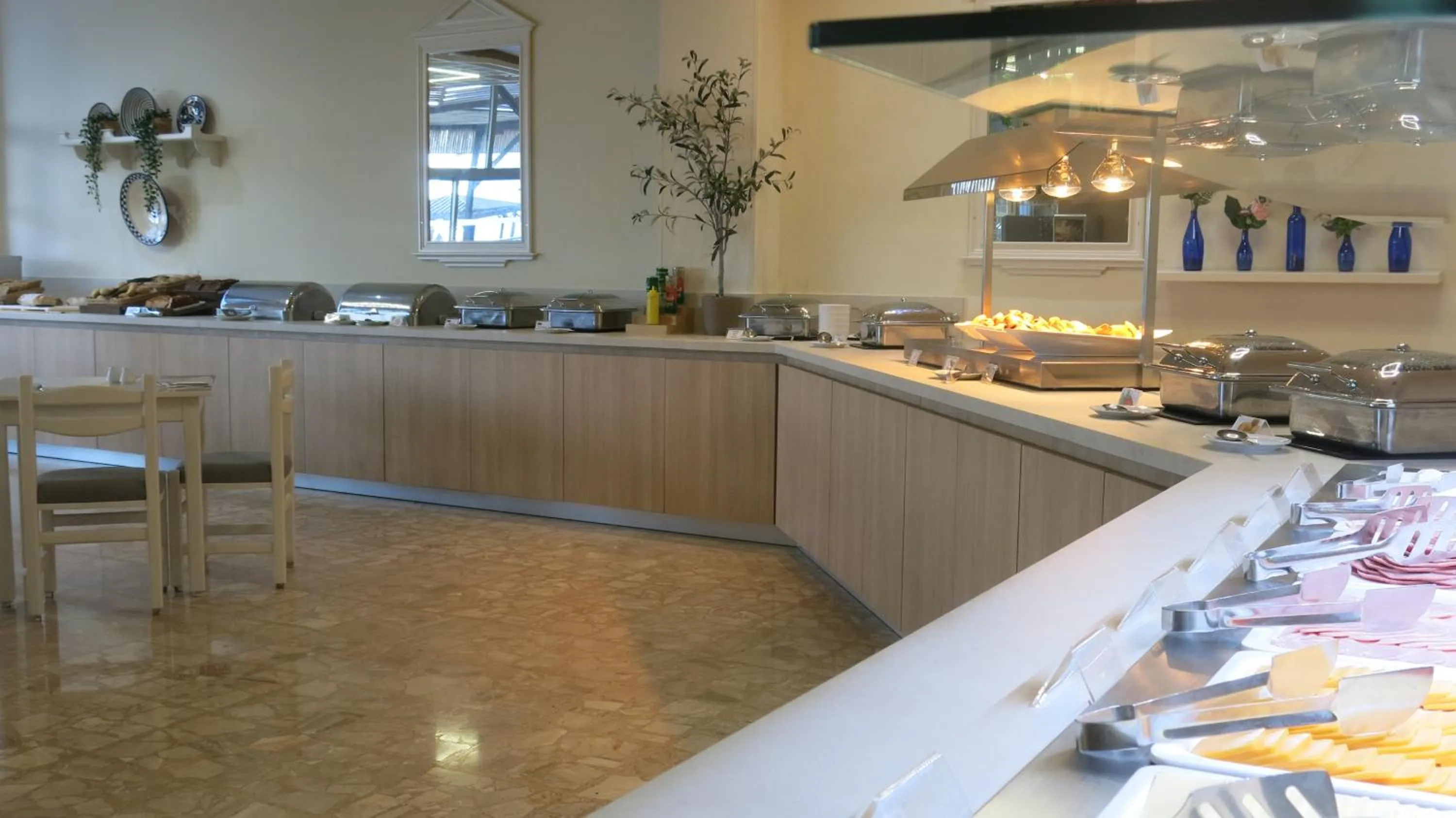 Breakfast in Marina Hotel