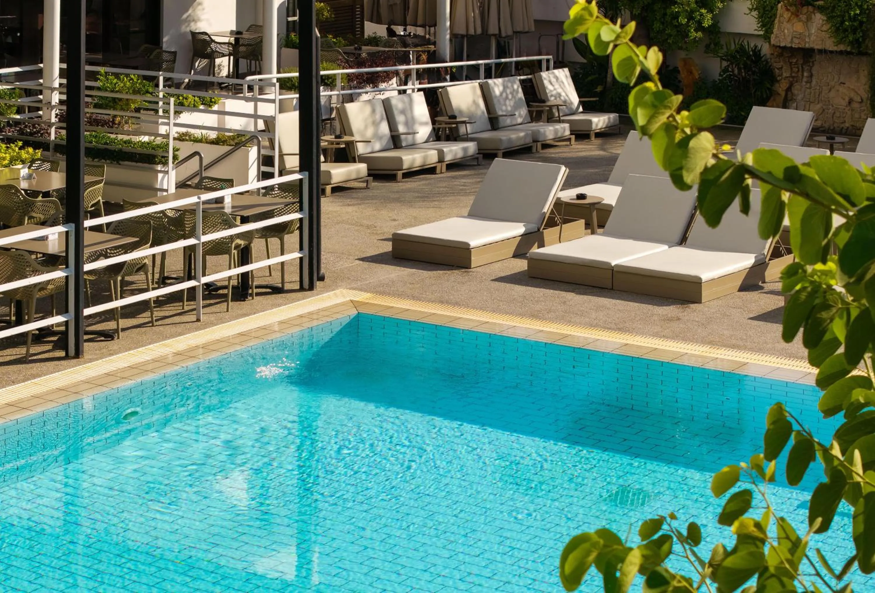 Restaurant/places to eat in Pefkos City Hotel