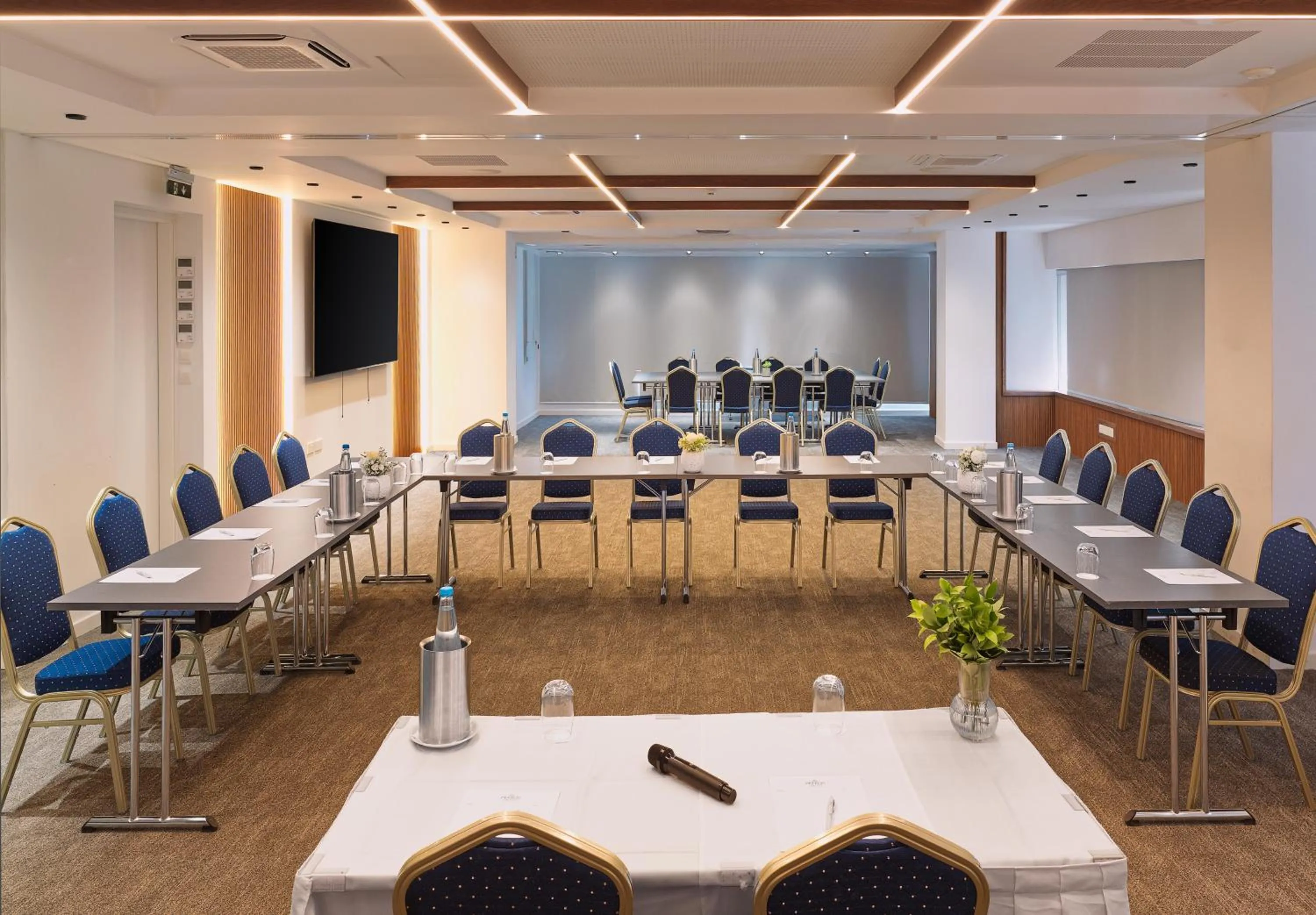 Meeting/conference room in Pefkos City Hotel