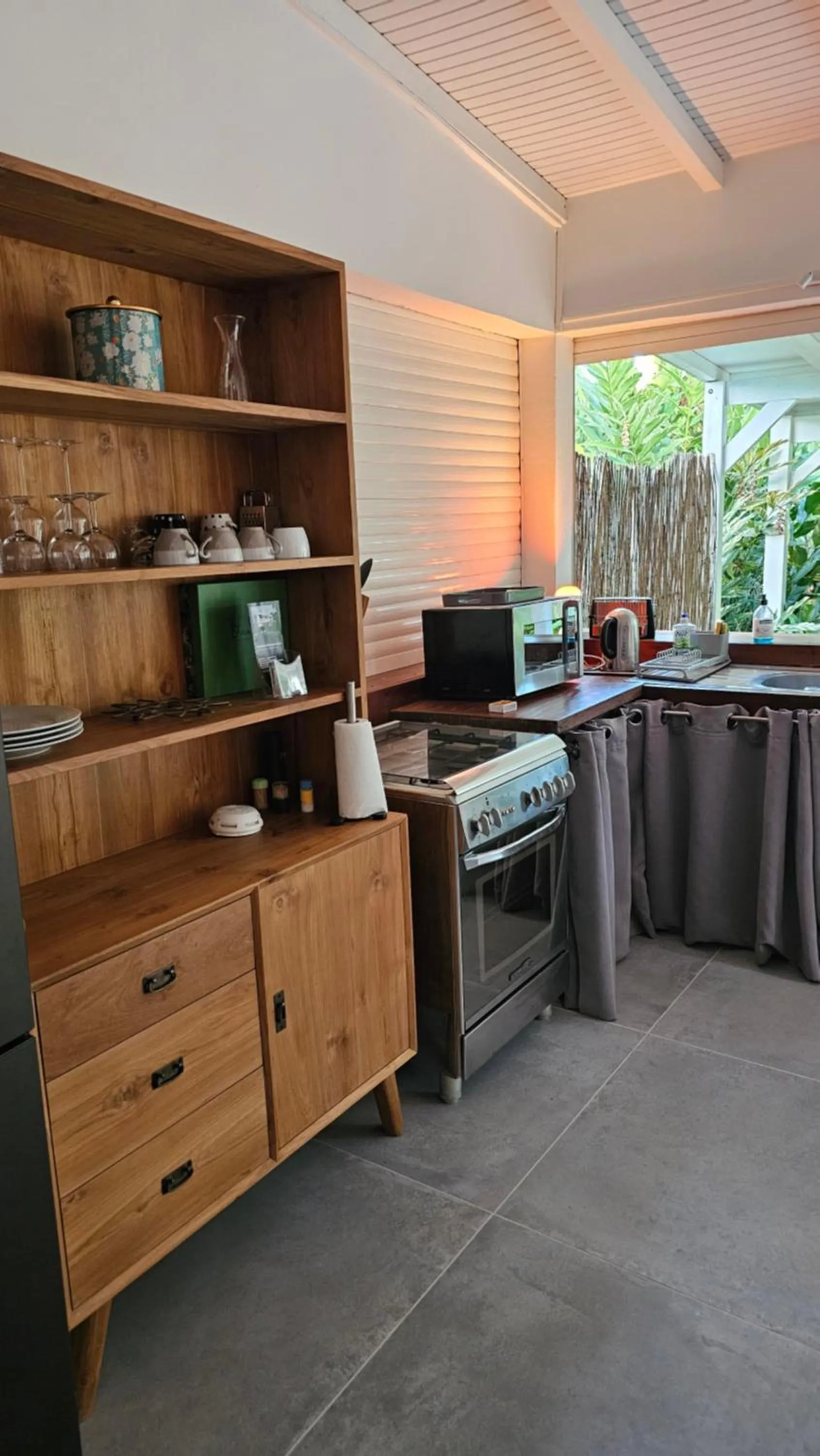 Kitchen or kitchenette in Habitation Villa Les Cassias