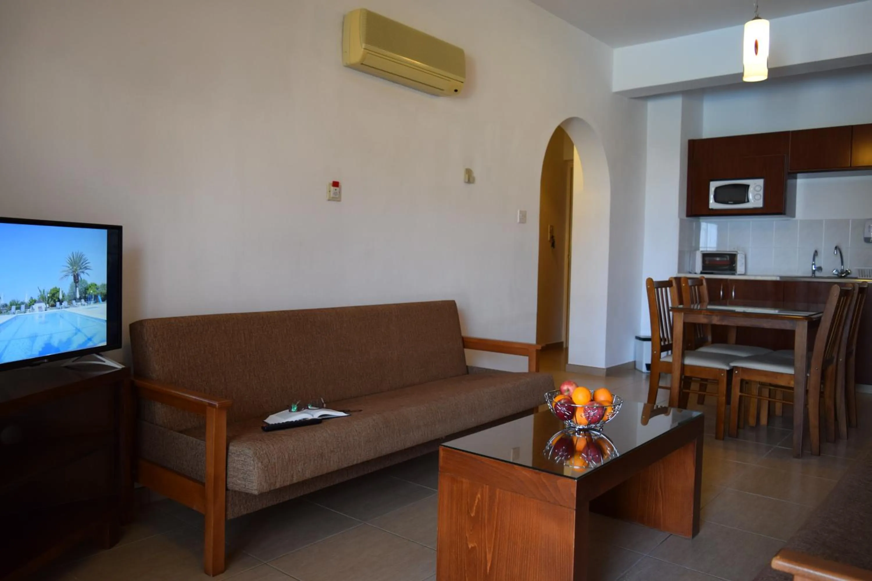 Coffee/tea facilities in Anna Hotel Apartments